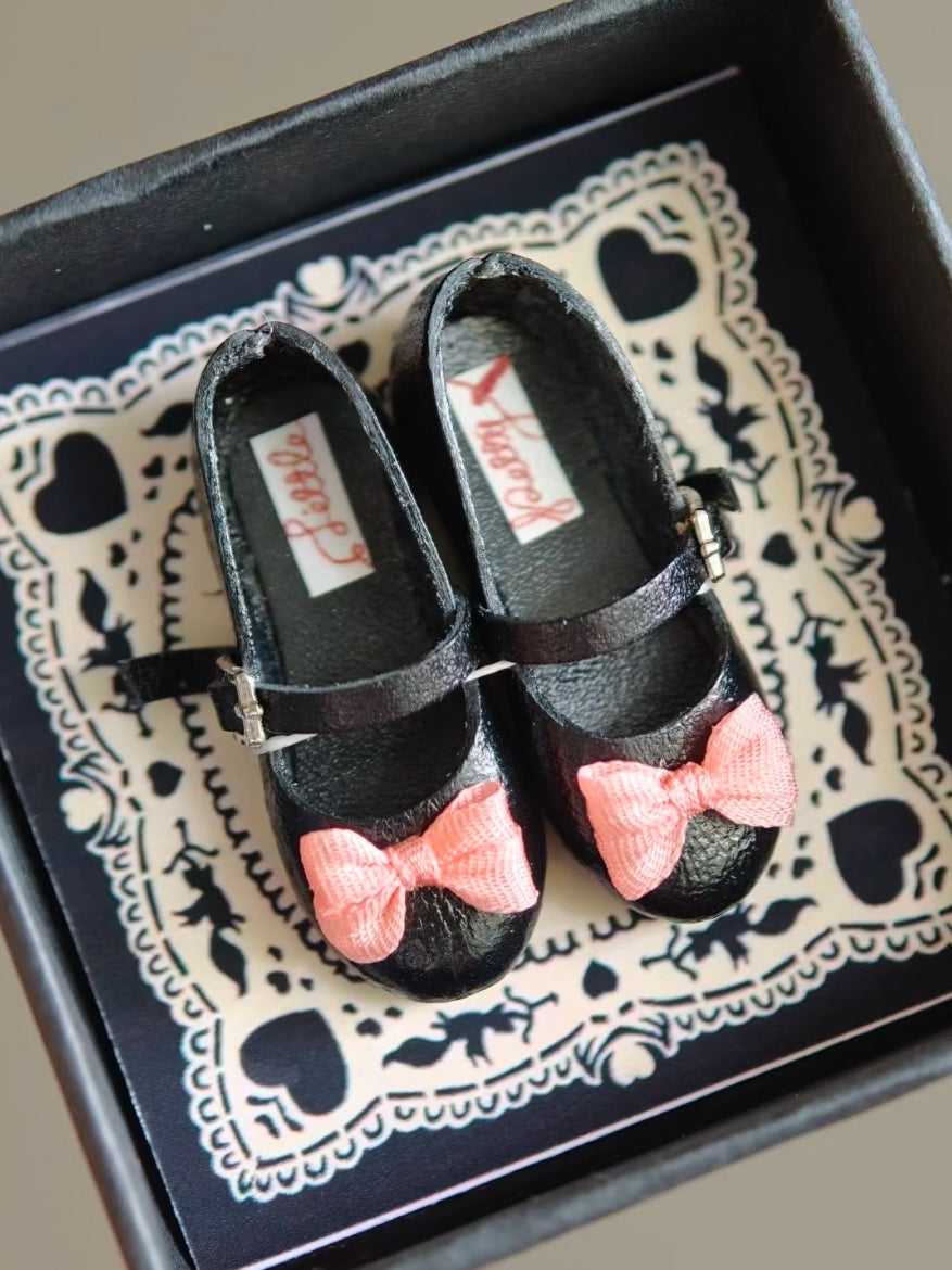 Hand-painted Leather Blythe Mary Jane - Handmade Doll Shoes - ToastDoll