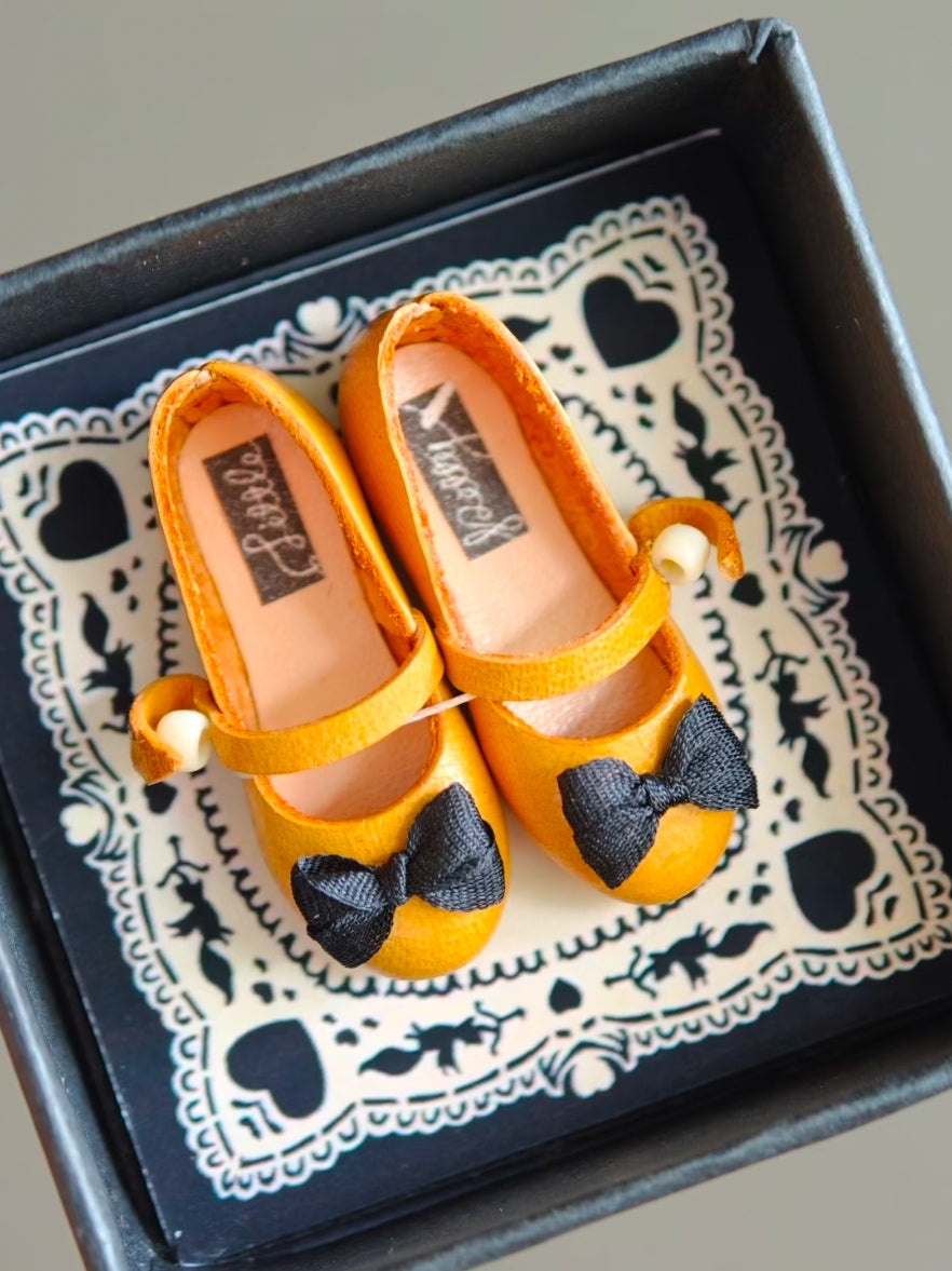 Hand-painted Leather Blythe Mary Jane - Handmade Doll Shoes - ToastDoll