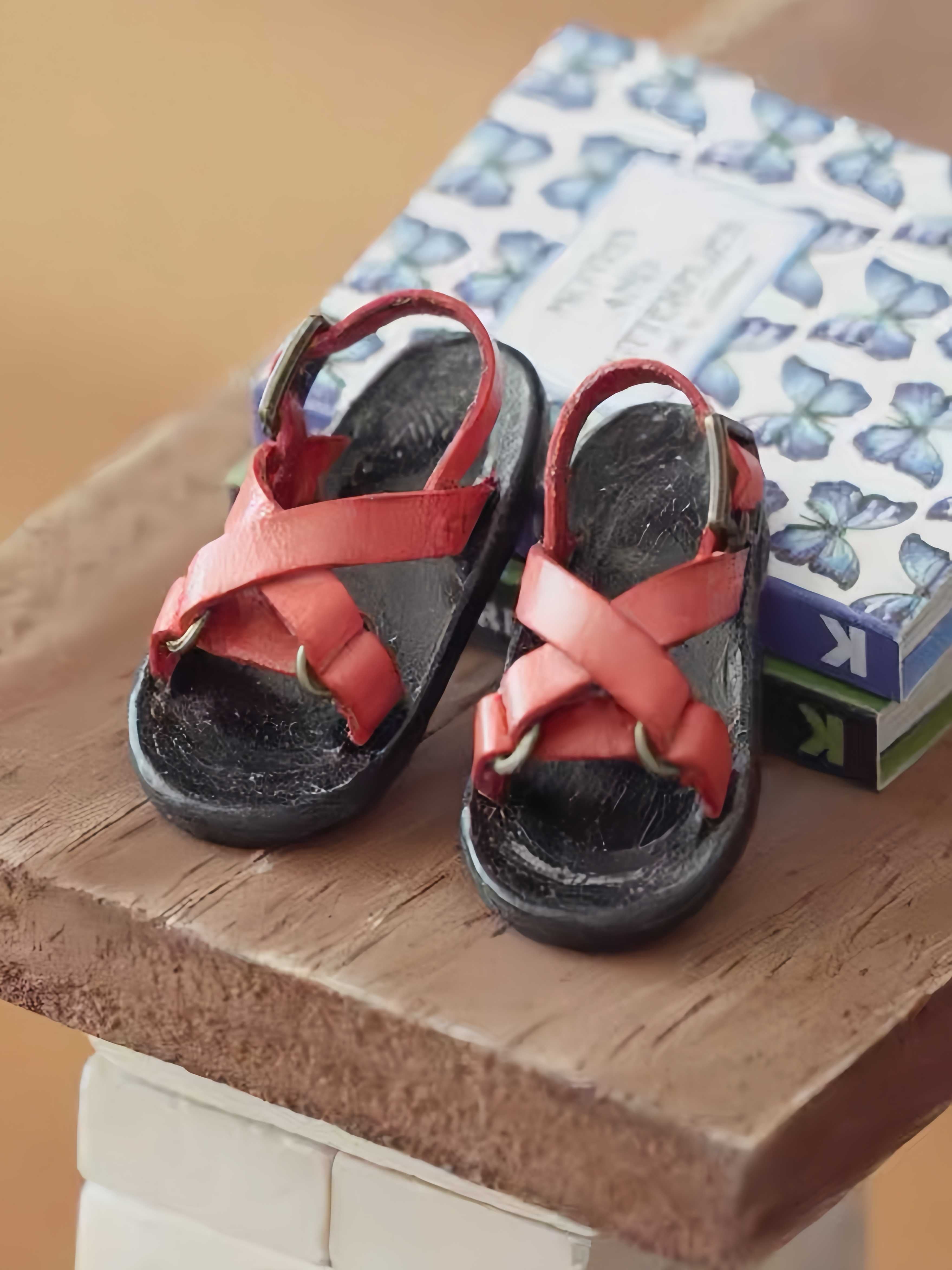 Cross Strap Blythe OB11 Sandals - Handmade Doll Shoes - ToastDoll