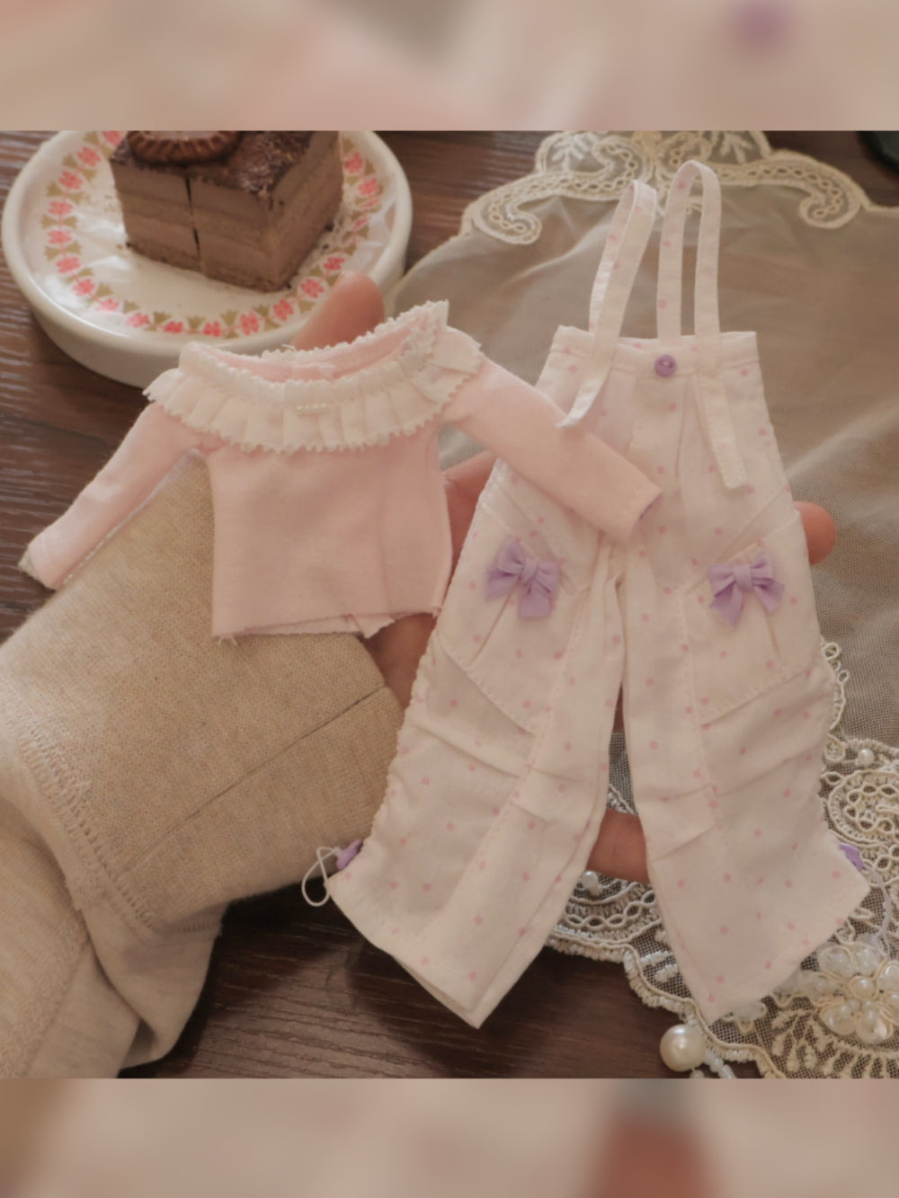 Off-Shoulder Pastel Blythe BJD Pink Outfit Flat Lay | ToastDoll
