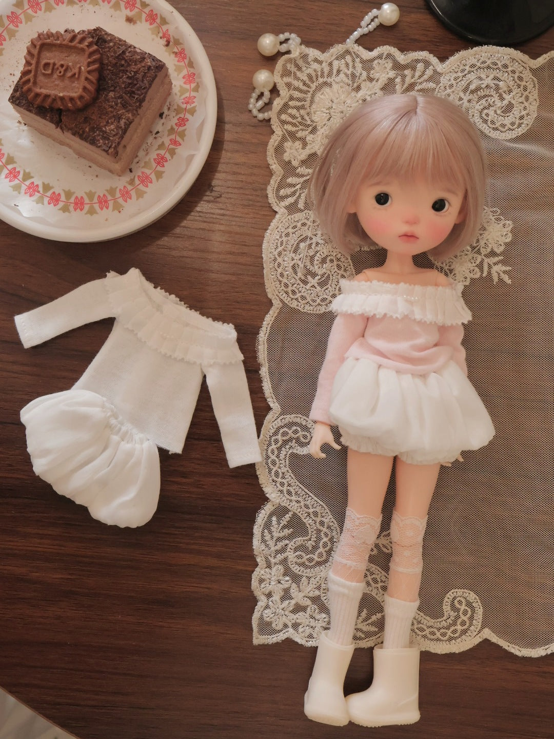 Off-Shoulder Pastel Blythe BJD Outfit Front View | ToastDoll