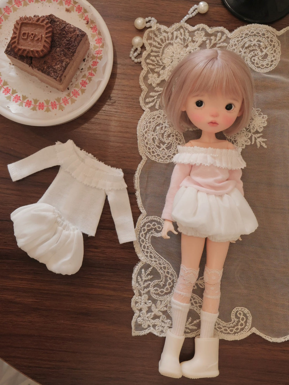 Off-Shoulder Pastel Blythe BJD Outfit Front View | ToastDoll