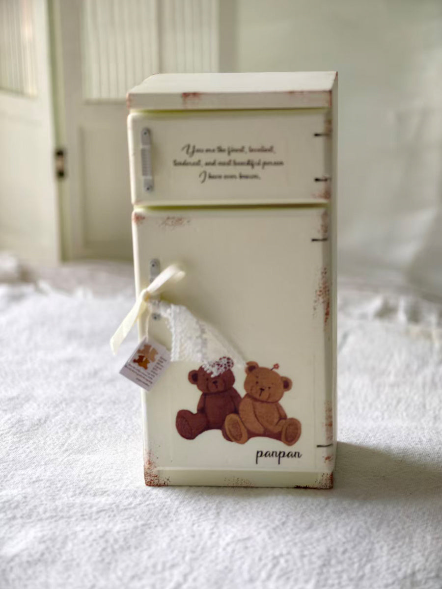 Handmade Dollhouse Miniature Furniture, Fridge