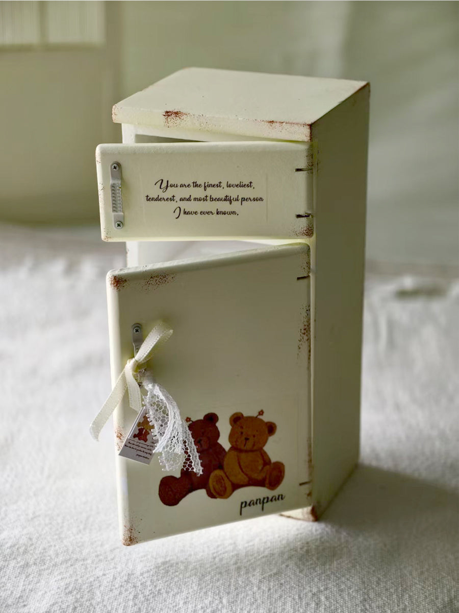 Handmade Dollhouse Miniature Furniture, Fridge