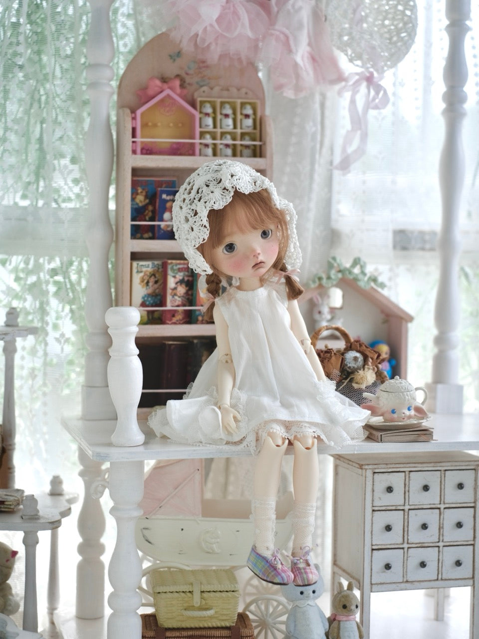 Sweet White Blythe BJD Outfit - Handmade Doll Clothes - ToastDoll