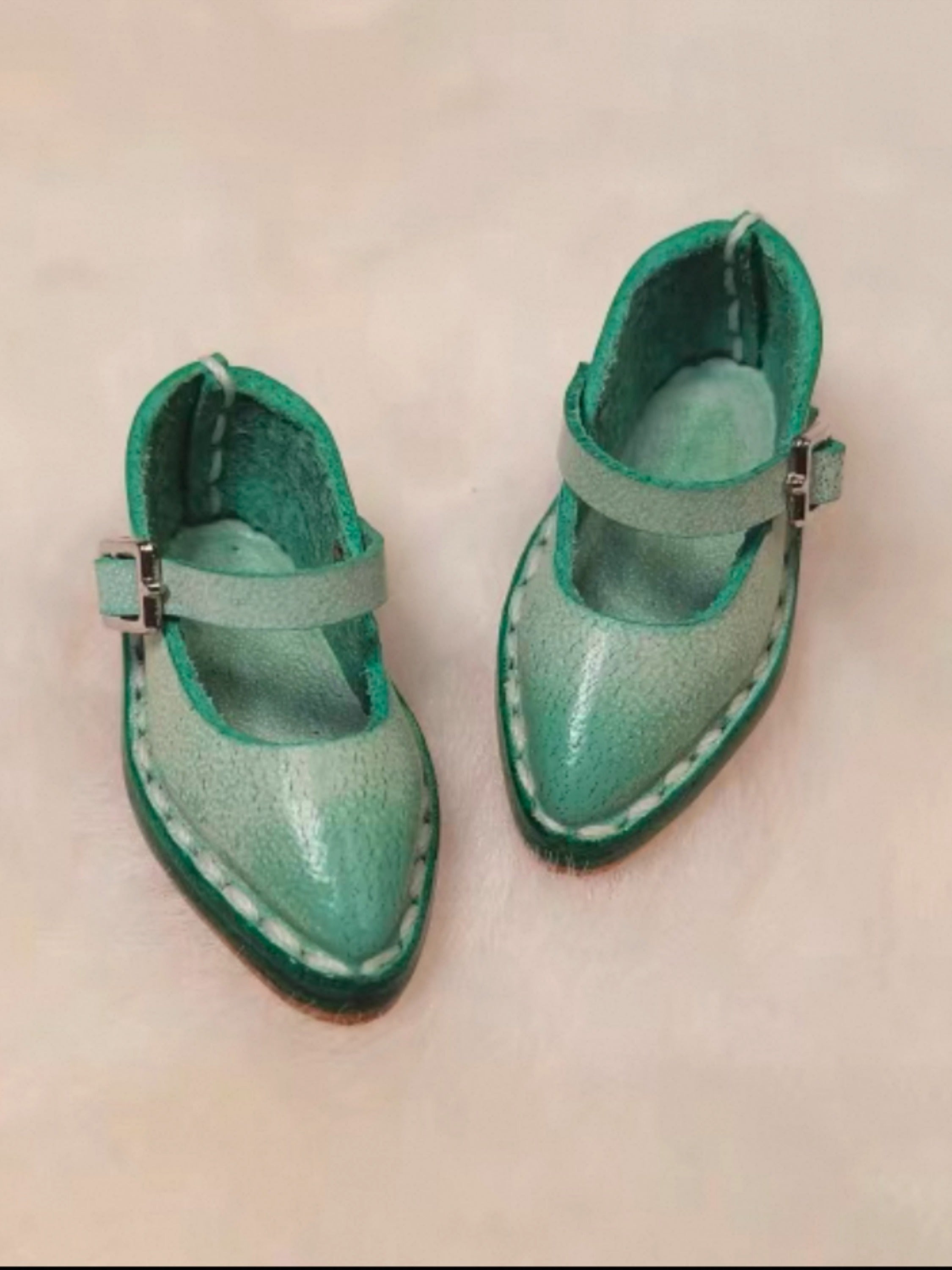 Handmade Shoes for Blythe, Pointed-Toe Mary Jane Shoes