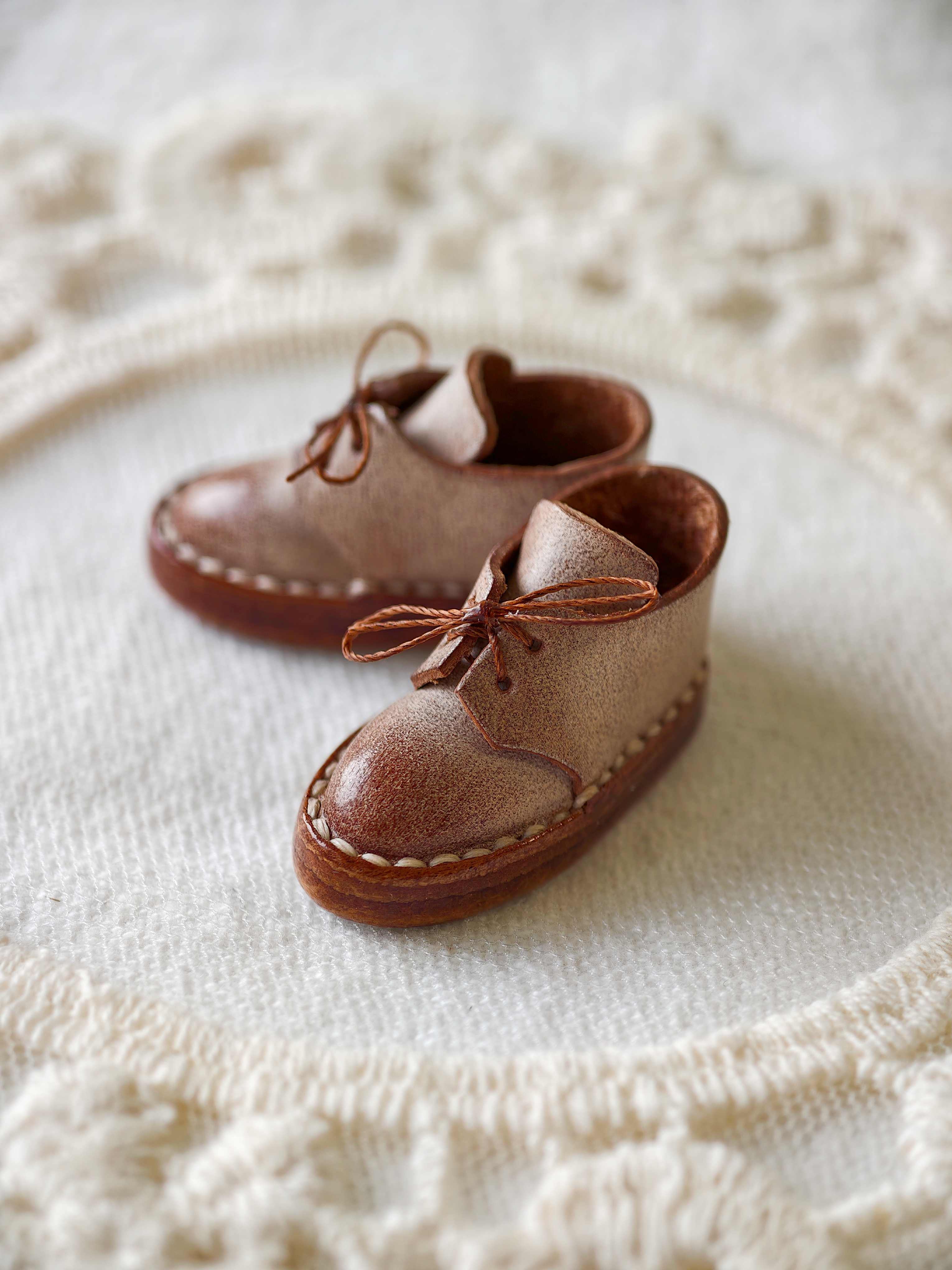 Handmade Shoes for Blythe, Pointed Leather Shoes