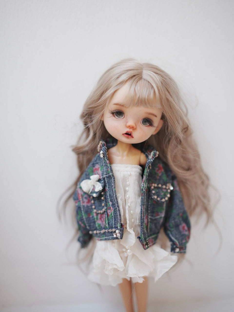 Casual Jacket Blythe BJD Dress On Doll Display | ToastDoll