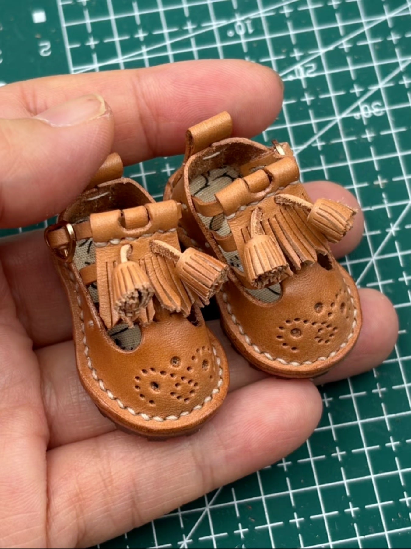 Handmade Shoes for Blythe/ Ob24/ Ob22, Baroque Carved Shoes with Fringe