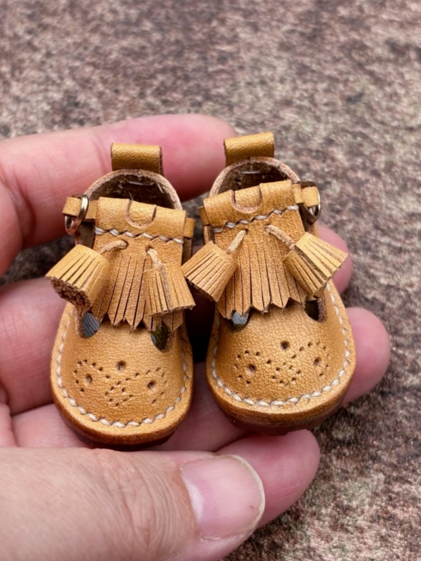 Handmade Shoes for Blythe/ Ob24/ Ob22, Baroque Carved Shoes with Fringe