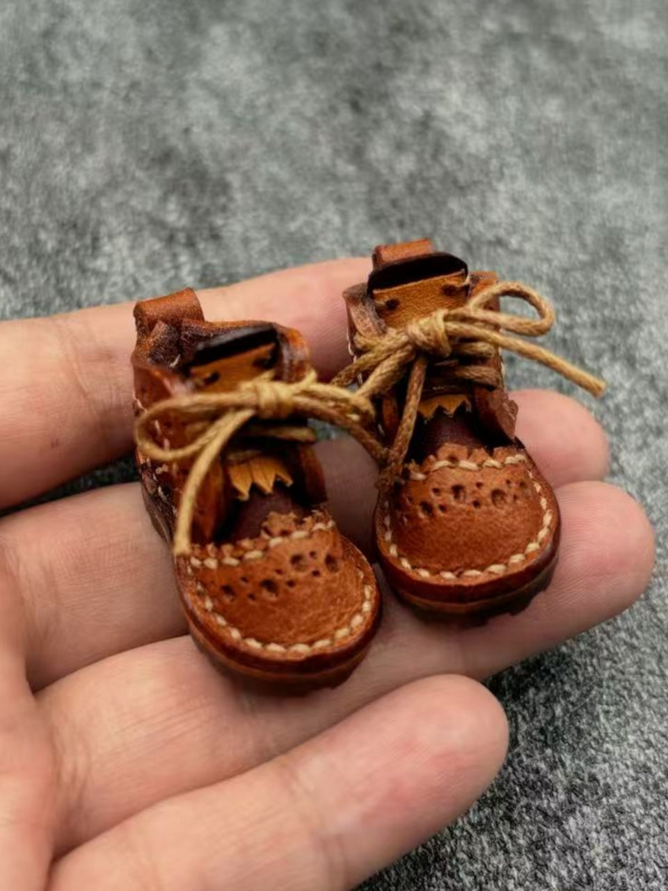 Handmade Shoes for Blythe/Obitsu, Classic Baroque Carved Oxford Shoes