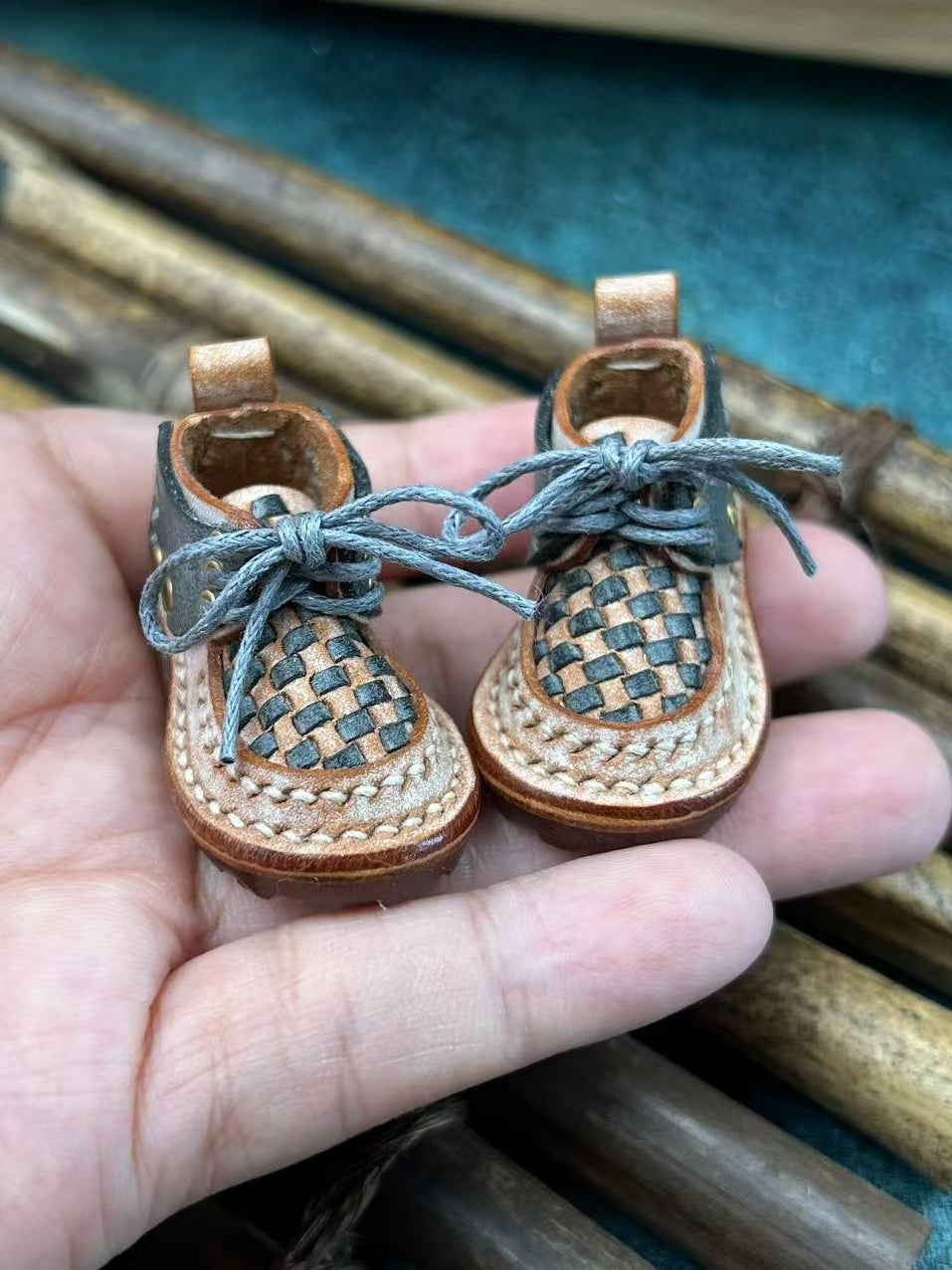 Handmade Shoes for Blythe/Obitsu, Woven Pattern Leather Shoes