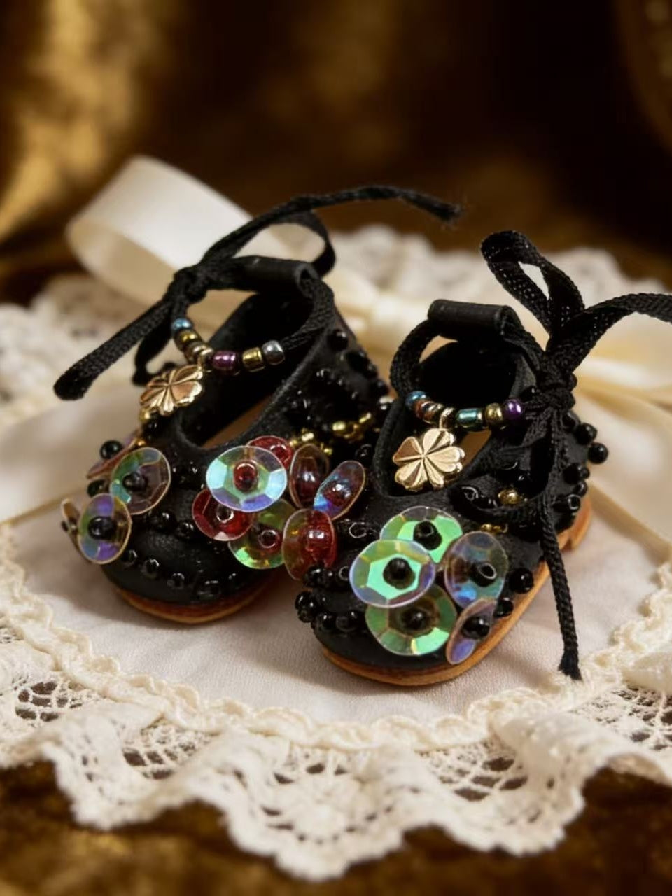 Pearl Sequin Ribbon Blythe Black Flats | ToastDoll