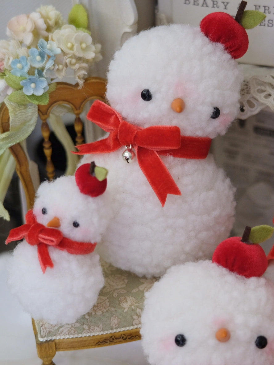 Fairytale Forest Mini Plushie Apple Snowman Detail | ToastDoll