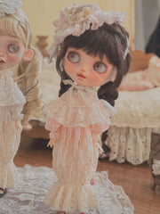 Pastoral Tapered Hem Victorian Dress On Doll Display | ToastDoll