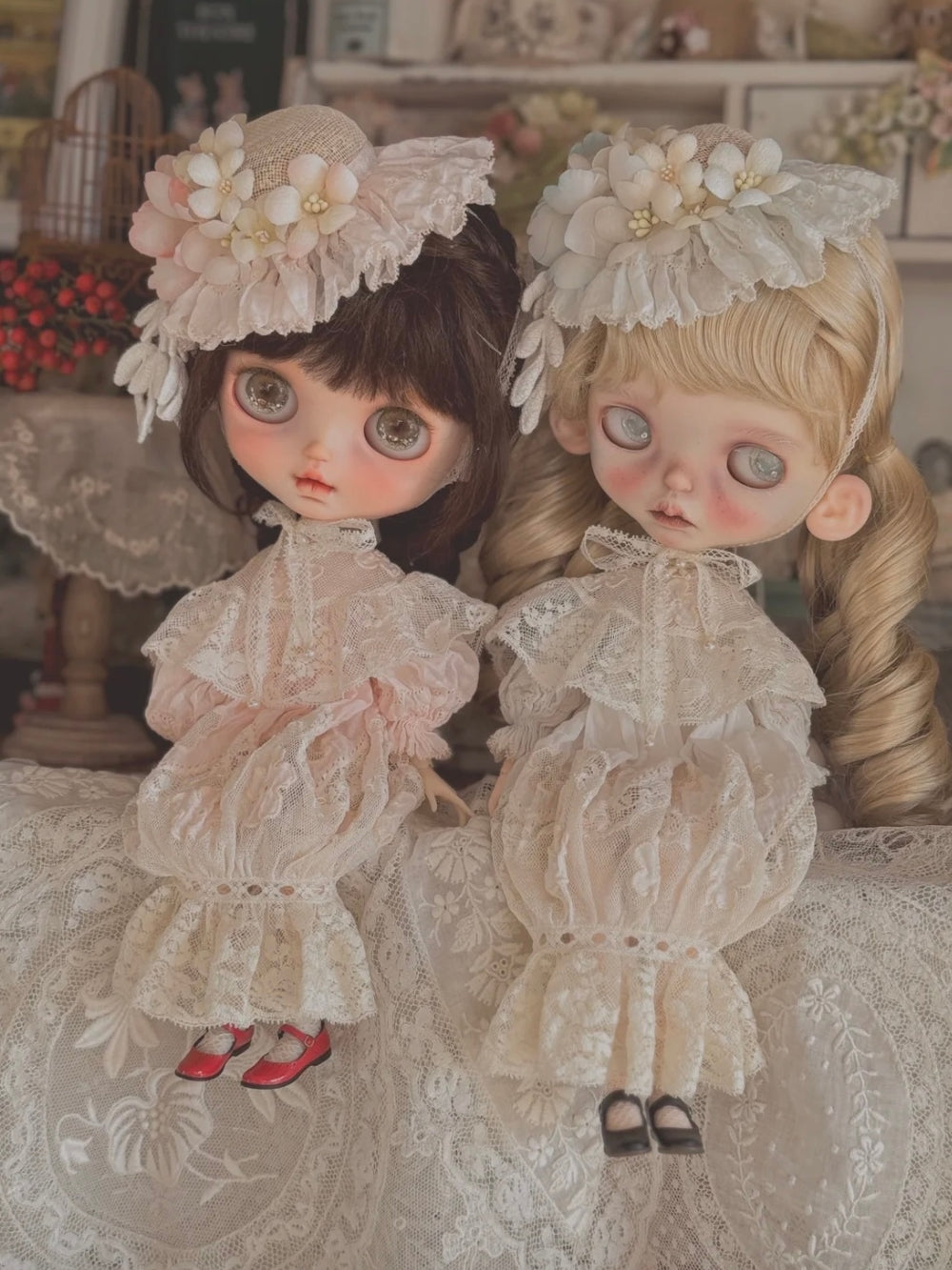 Pastoral Tapered Hem Victorian Dress Sitting Pose | ToastDoll