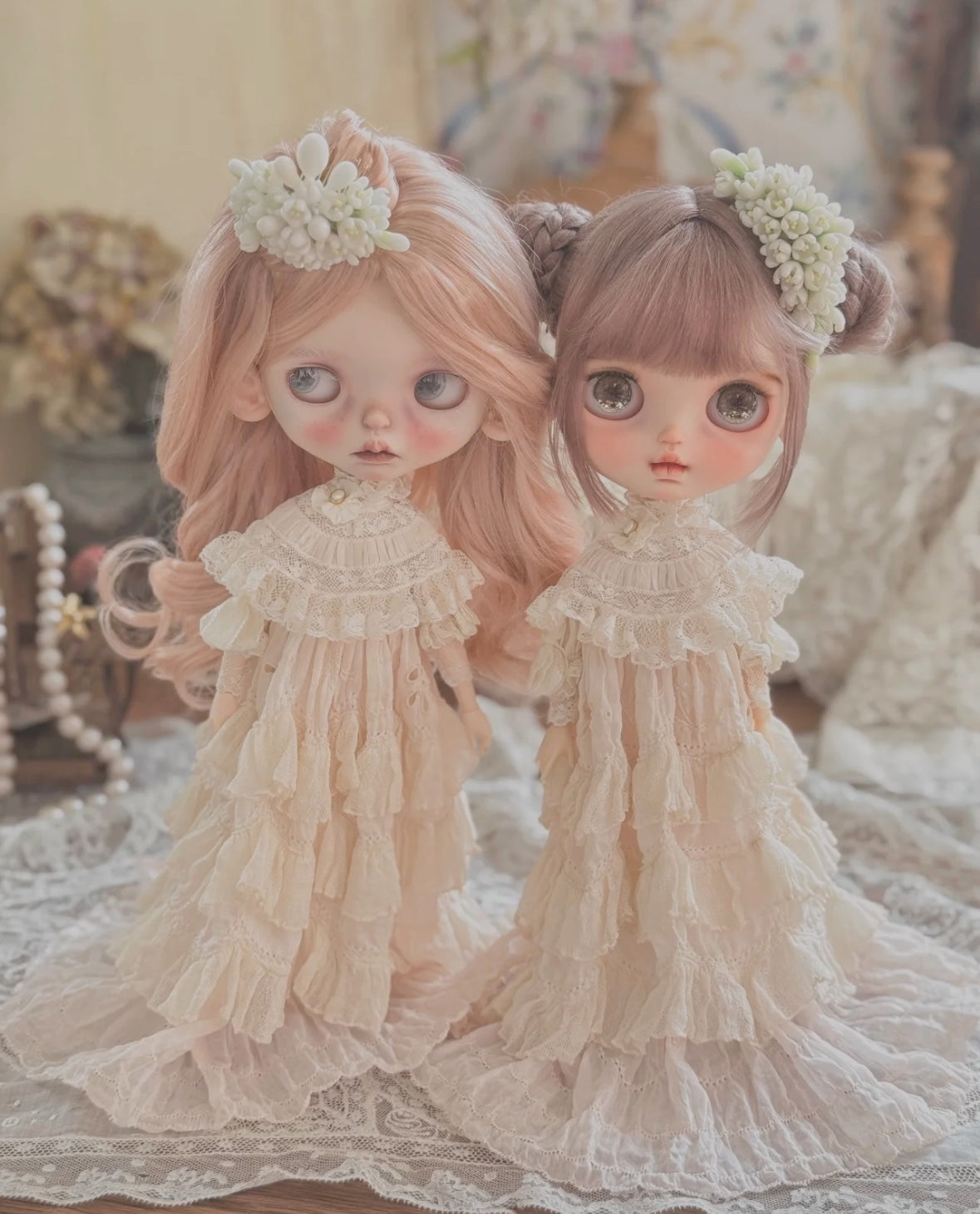 Floor-length Trailing Lace Gown | ToastDoll