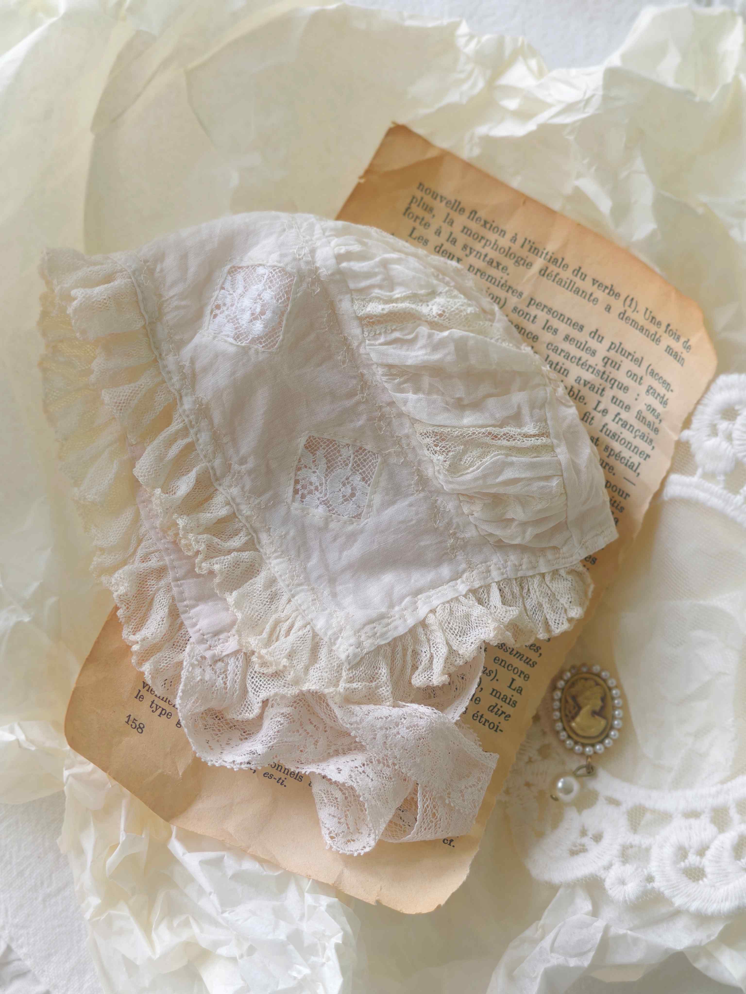 Soft White Lace Blythe Dress Set - Handmade Doll Clothes - ToastDoll