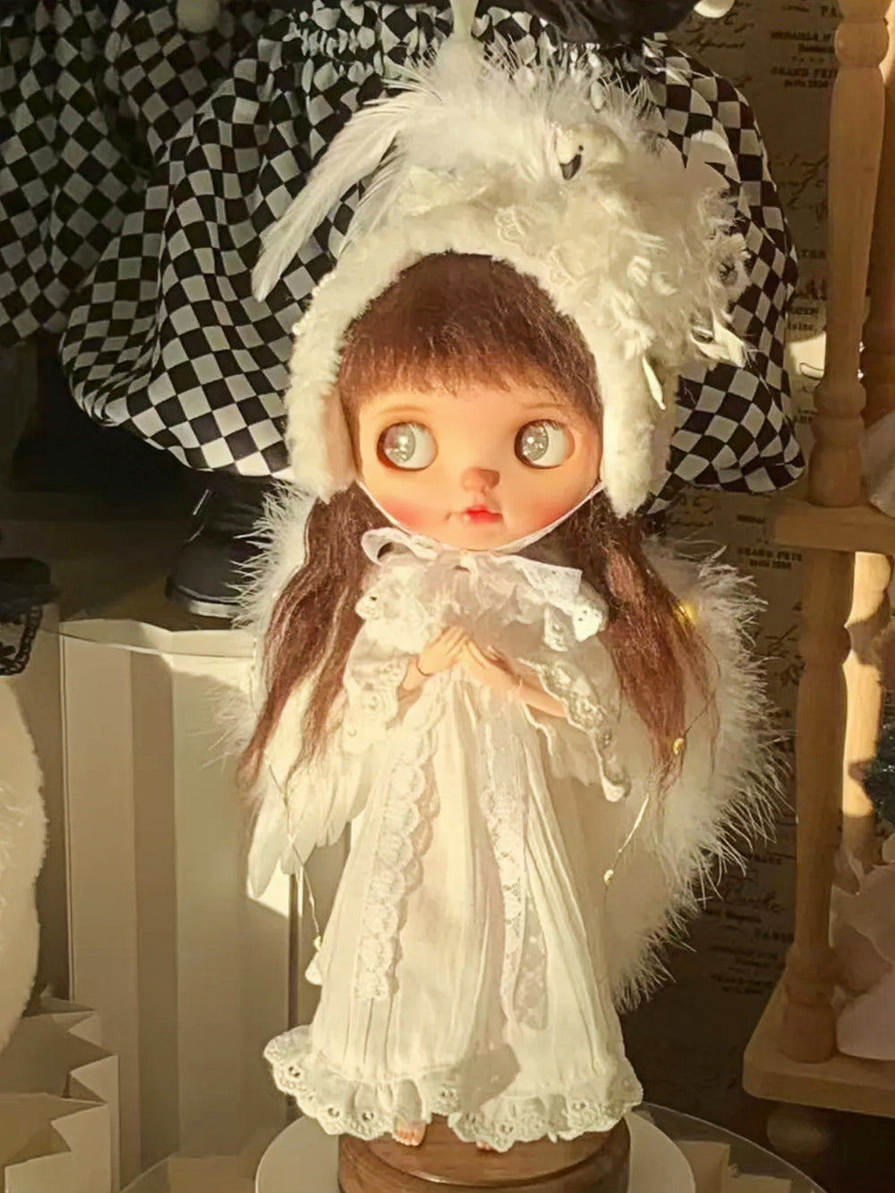 White Swan Princess Blythe Outfit Full Body View | ToastDoll