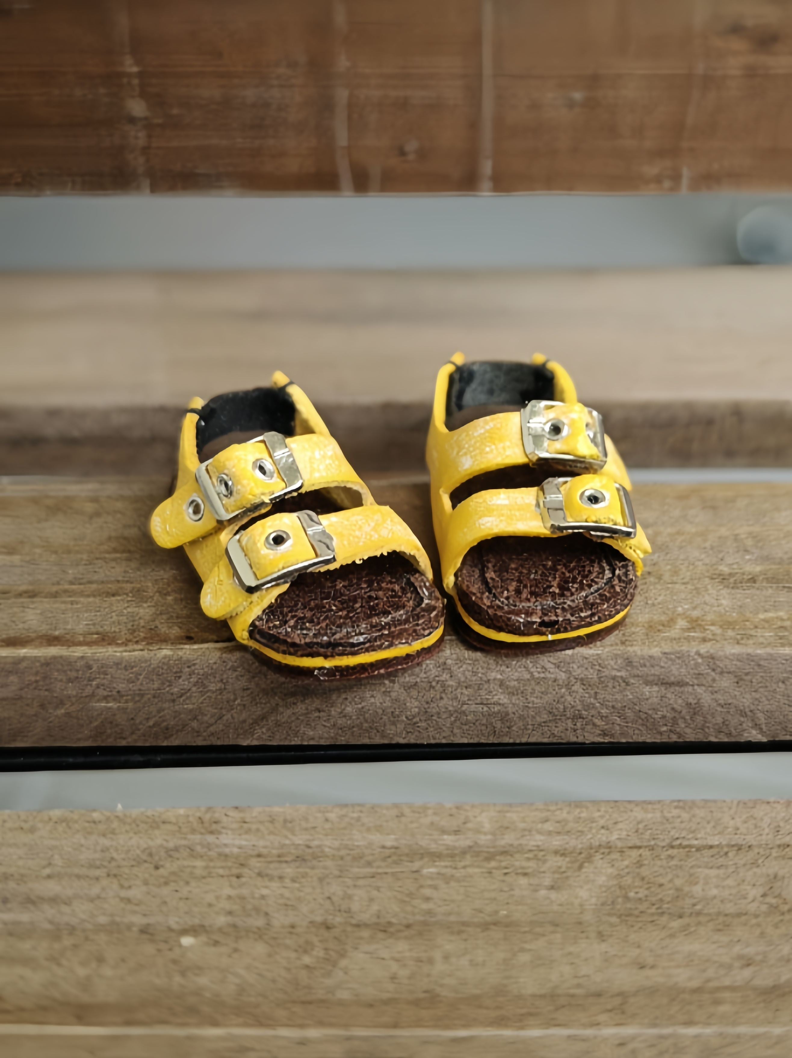 Casual Double Buckle Blythe Yellow Sandals | ToastDoll