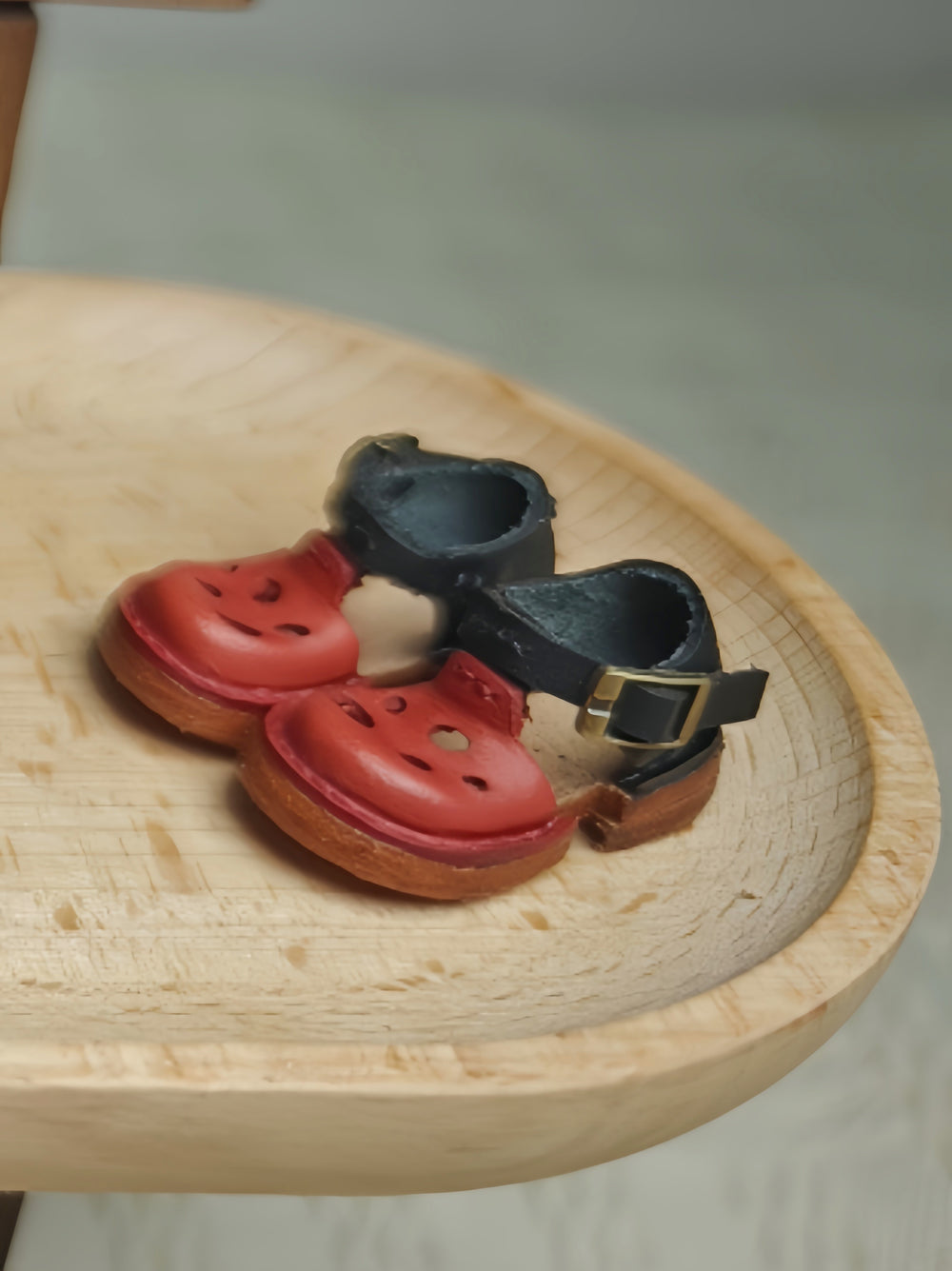 Vintage Cheese Hollow Blythe Red Flats | ToastDoll