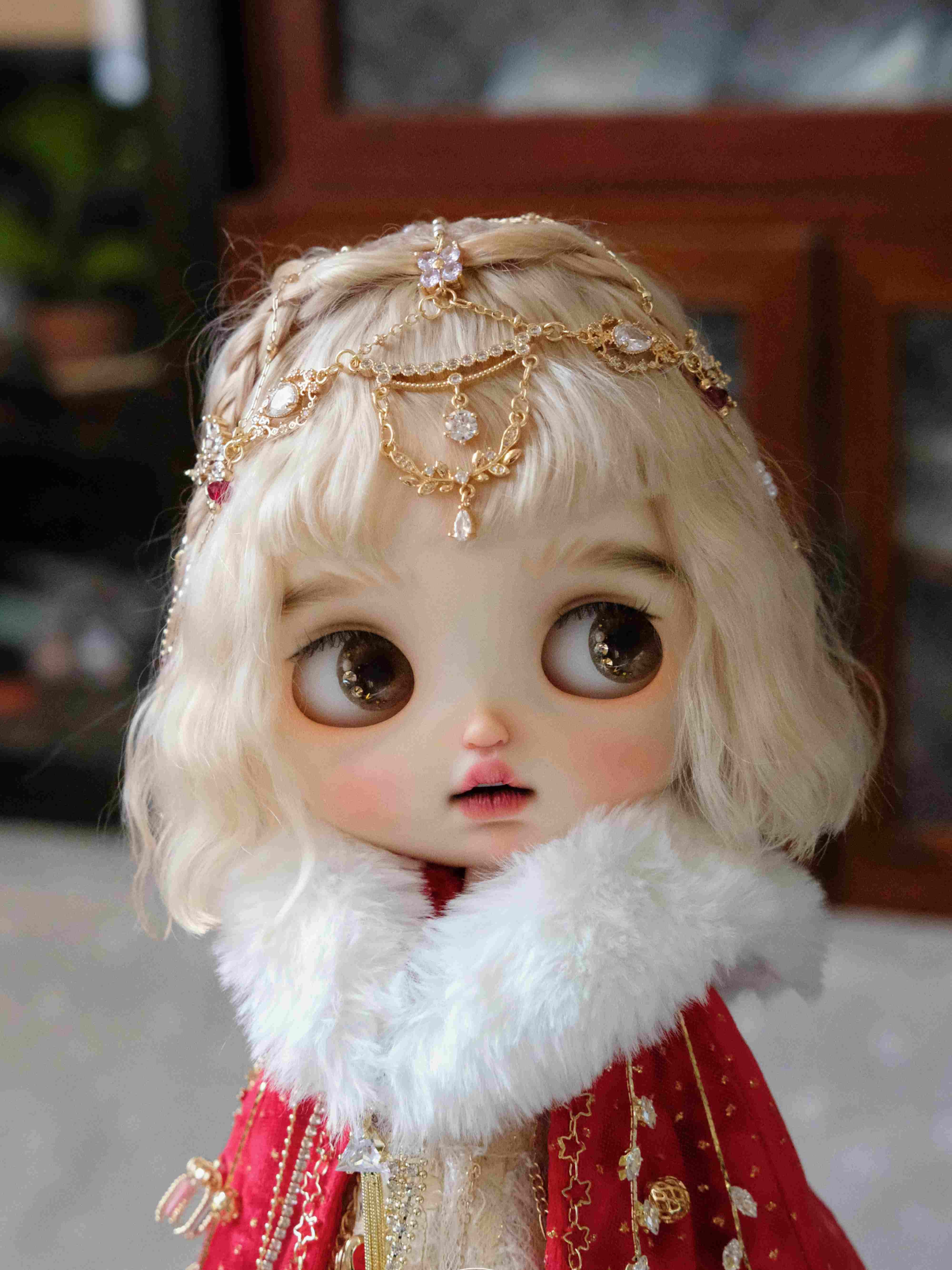 Handmade Outfit for Blythe/Obitsu, Rhinestone Chain Red Cape Dress Set