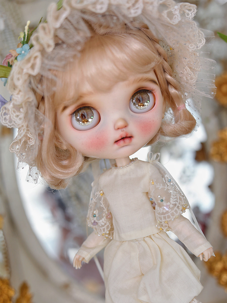 Floral Fairy Blythe Dress Set Close-up | ToastDoll