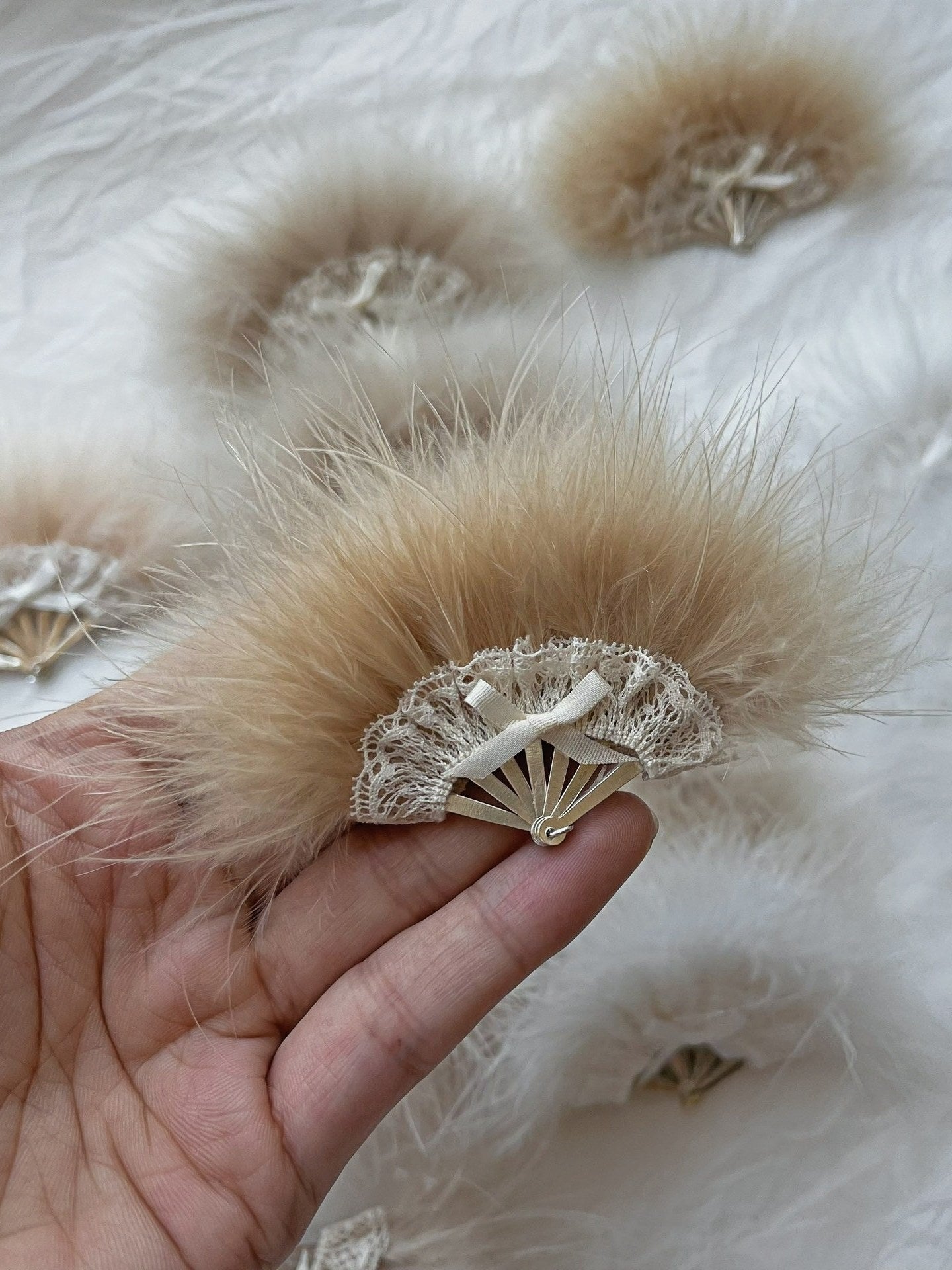 Vintage Fluffy Bronze Fan  | ToastDoll