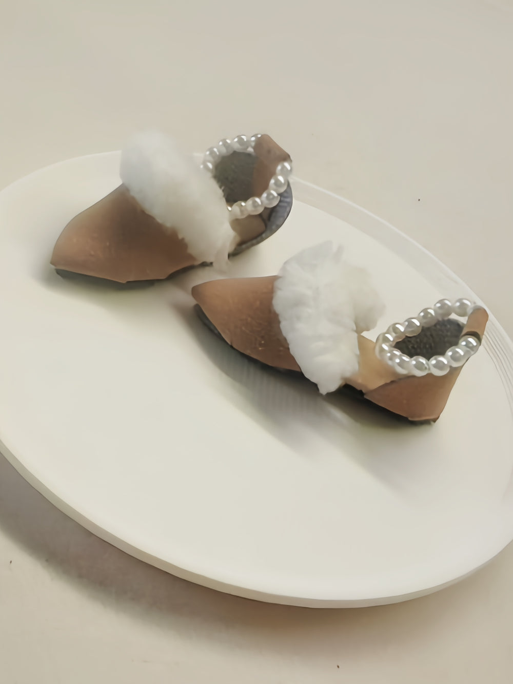 Fluffy Pearl Strap Blythe Flat Side View | ToastDoll
