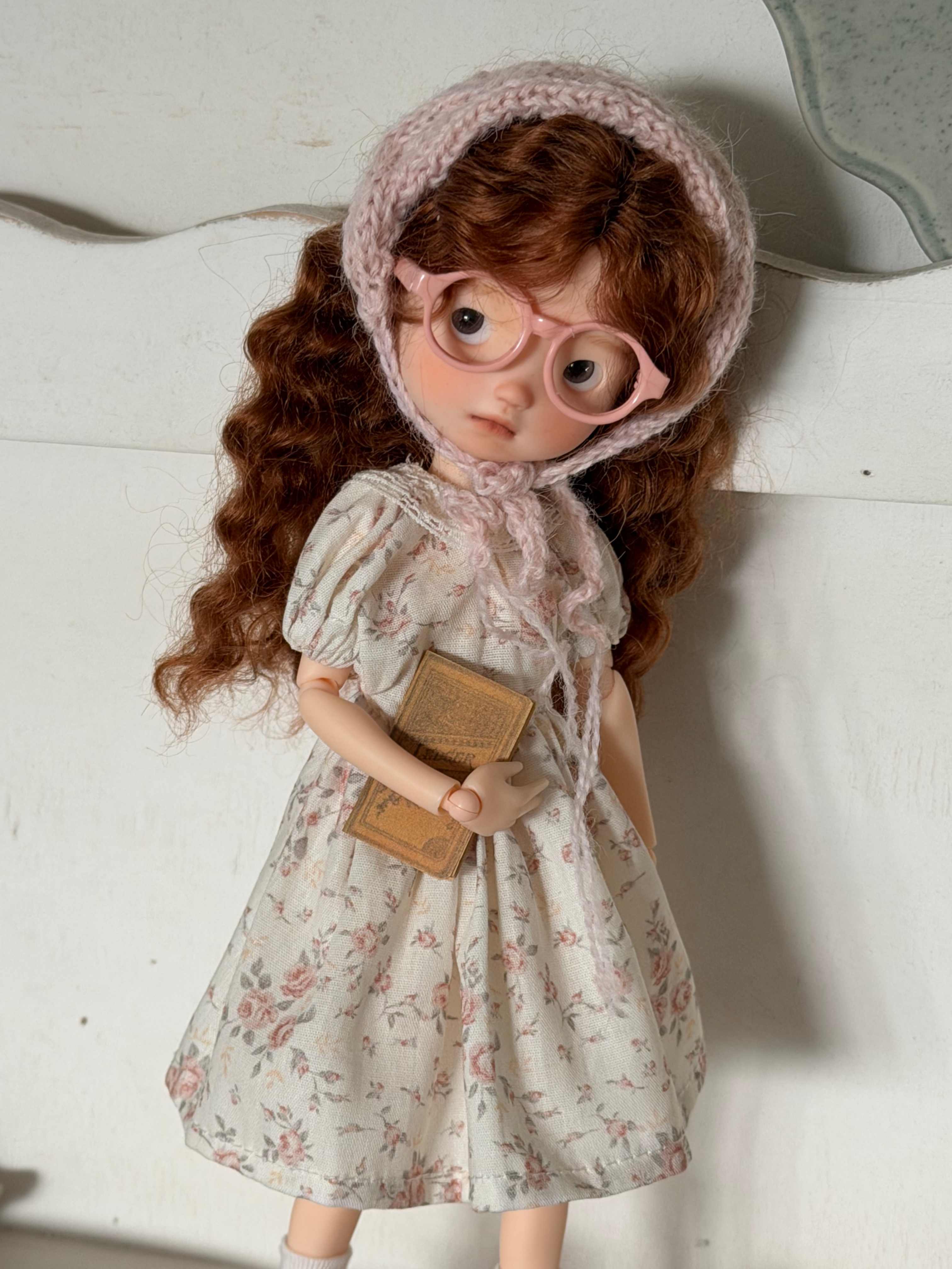 Floral Bonnet Blythe BJD Dress Set Close-up | ToastDoll