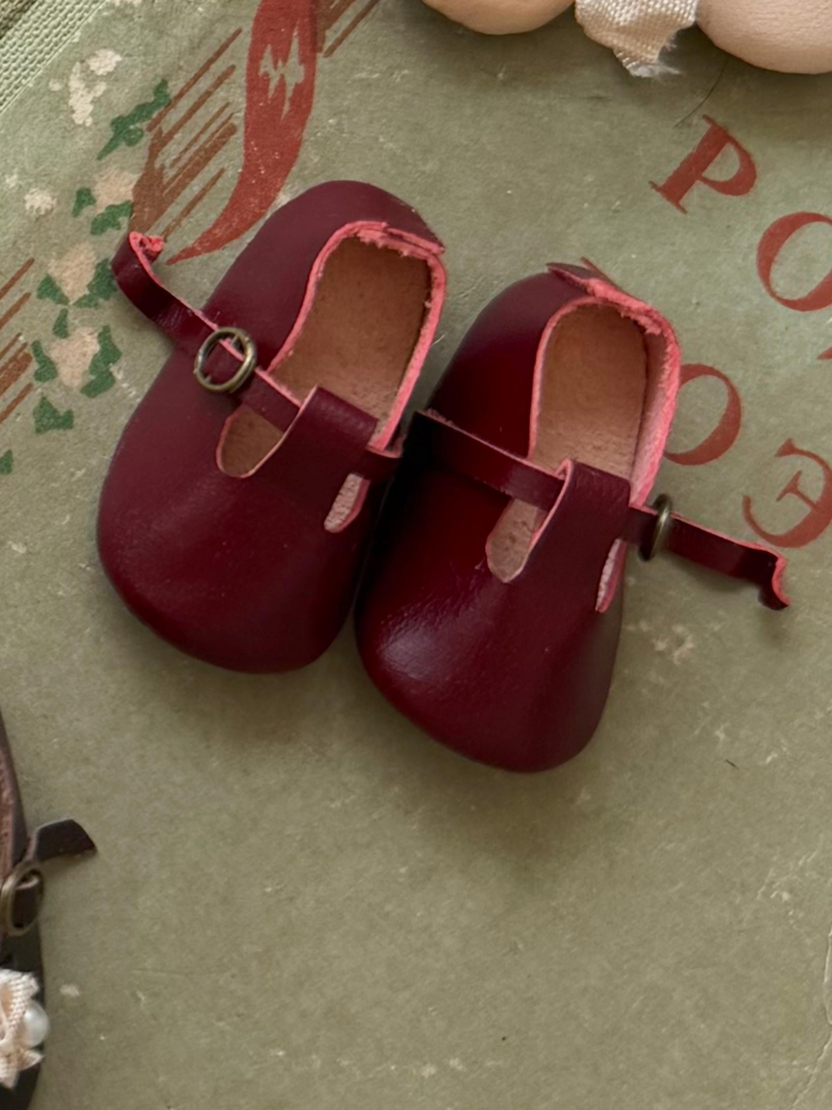 Vintage Leather Blythe Flats - Handmade Doll Shoes - ToastDoll