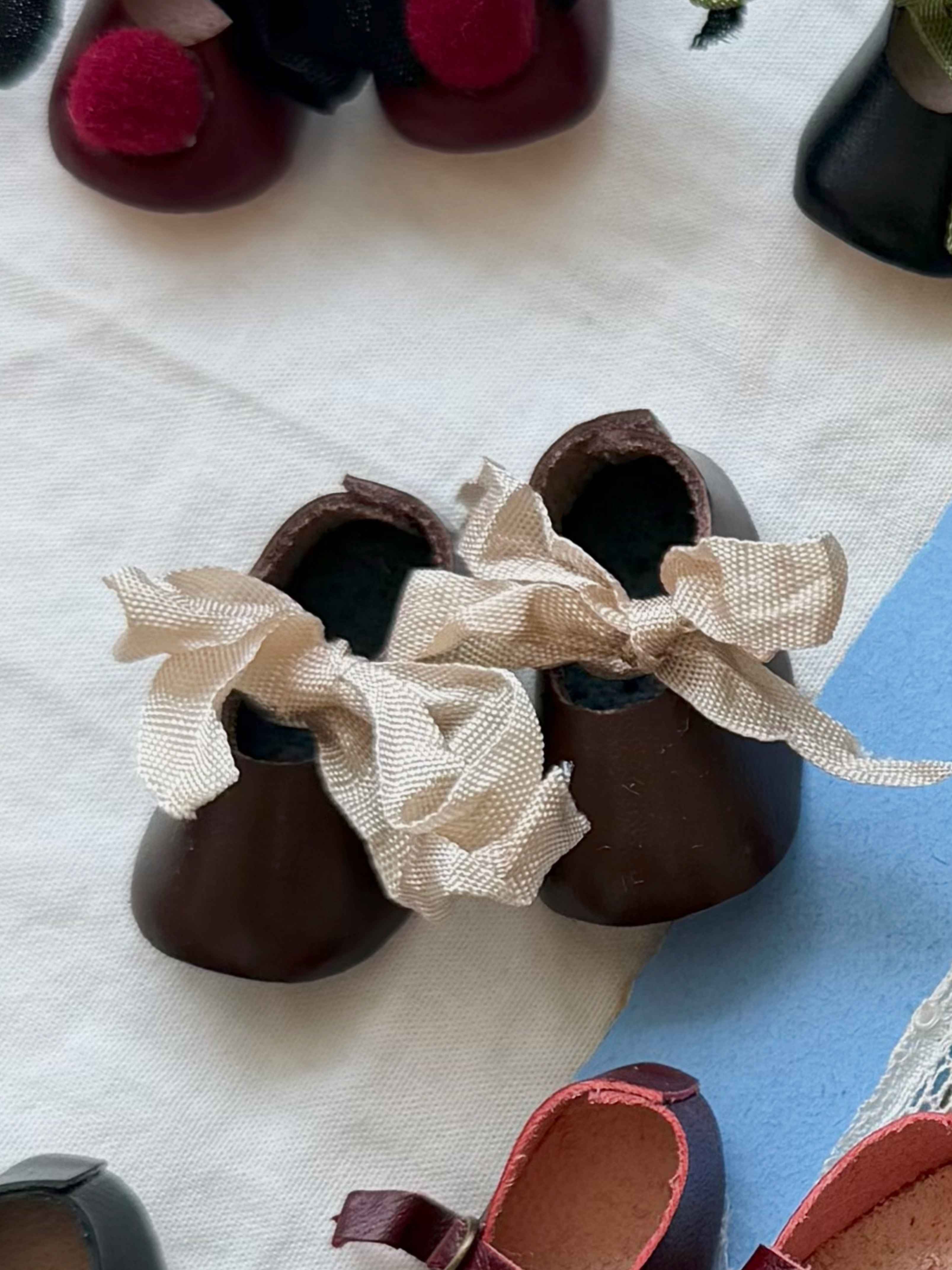 Vintage Leather Blythe Flats - Handmade Doll Shoes - ToastDoll