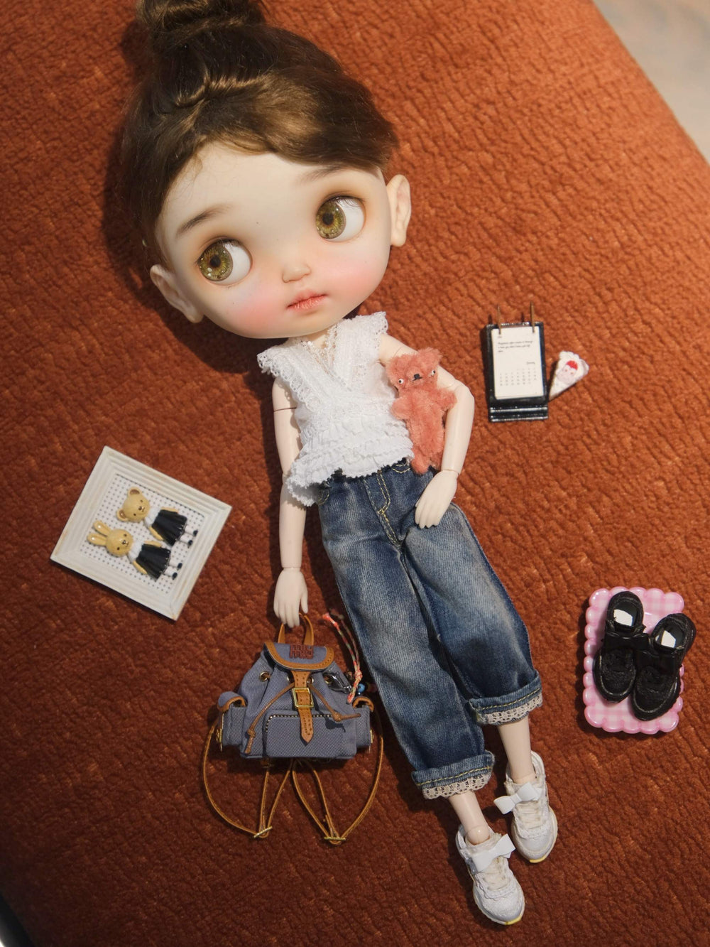 Vibrant Bow Blythe White Sneakers On Doll Display | ToastDoll