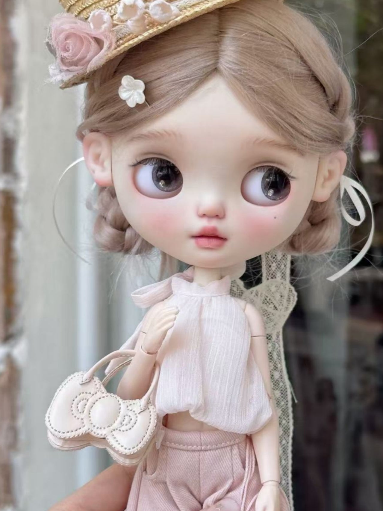Faye Custom Blythe OOAK Front View | ToastDoll
