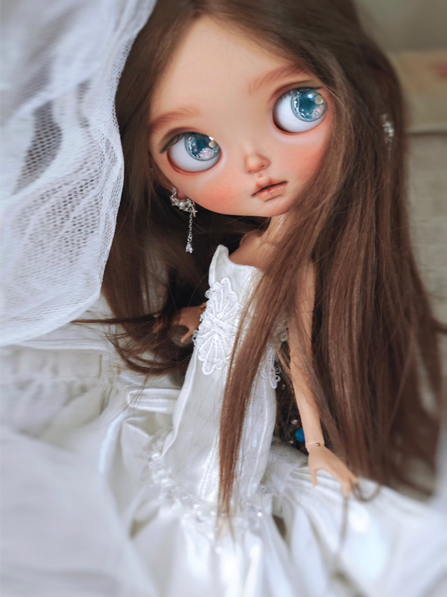 OOAK Custom Blythe Doll For Commission, Tan Skin Elegant Lady