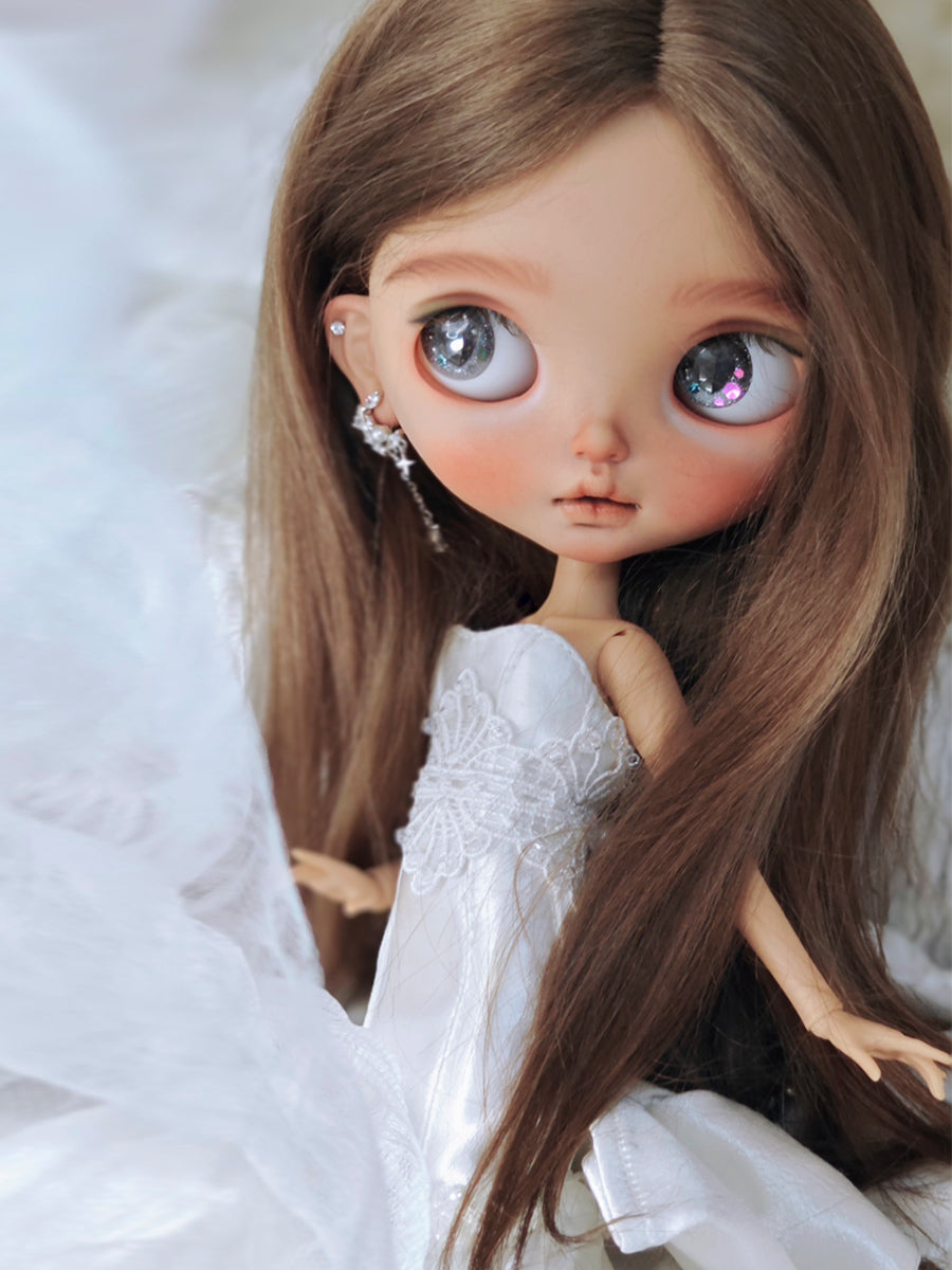 OOAK Custom Blythe Doll For Commission, Tan Skin Elegant Lady