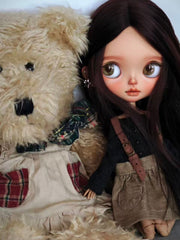 Mina Custom Blythe OOAK Detail | ToastDoll