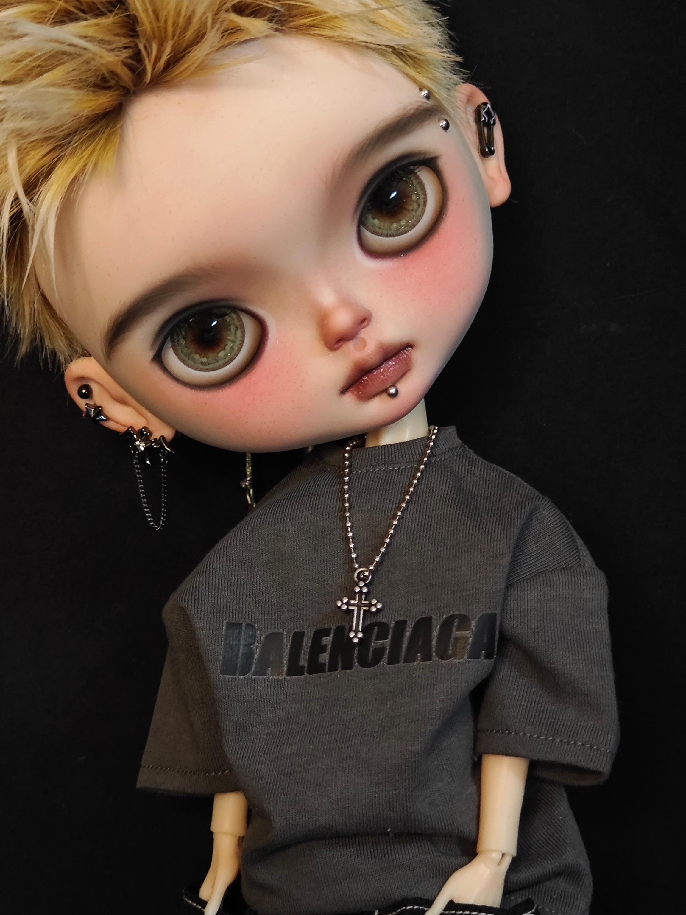 Cool Boy - Custom Blythe Commission - ToastDoll