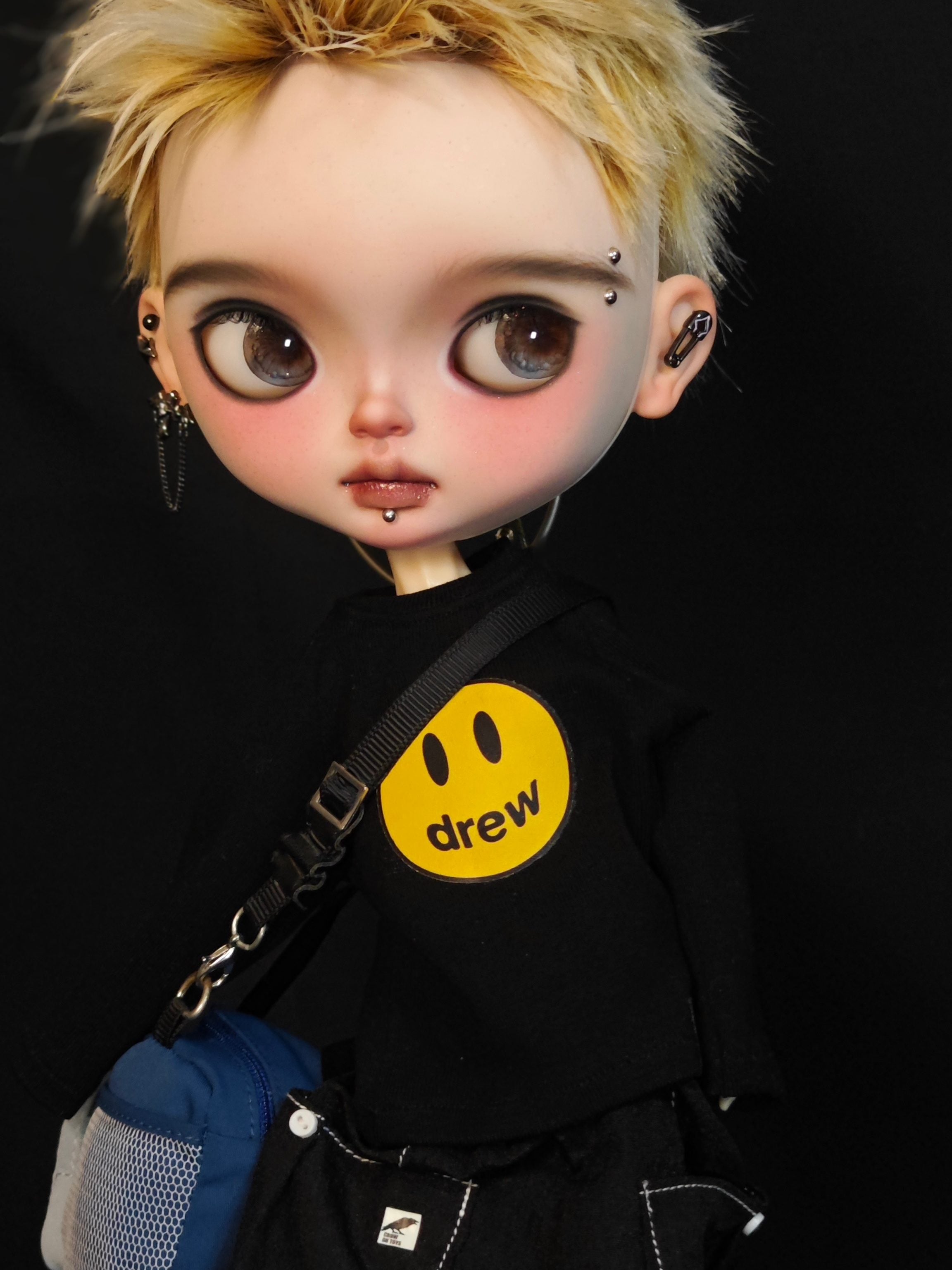Cool Boy - Custom Blythe Commission - ToastDoll