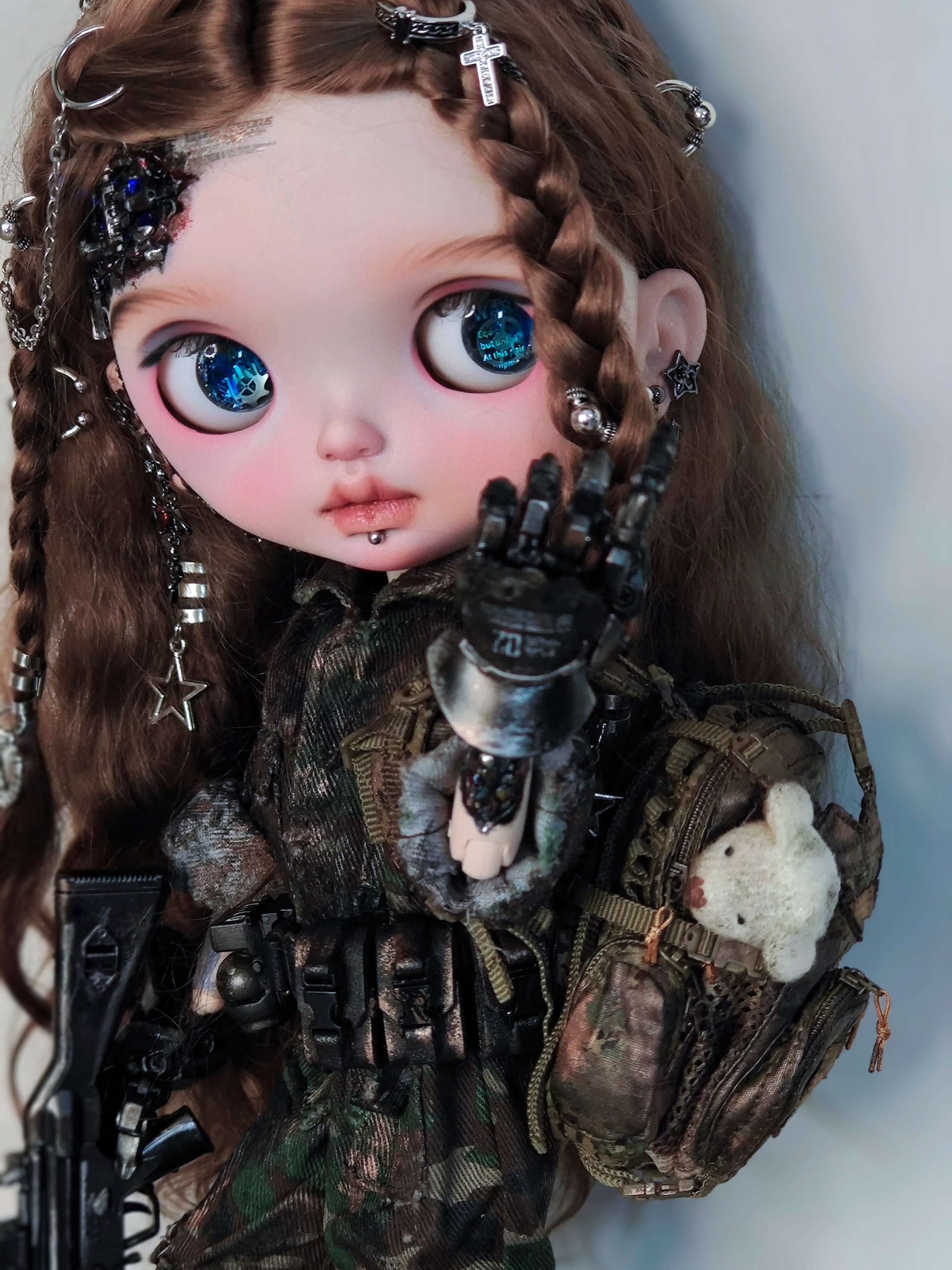 Cyberoid Mecha Girl - Custom Blythe Commission - ToastDoll