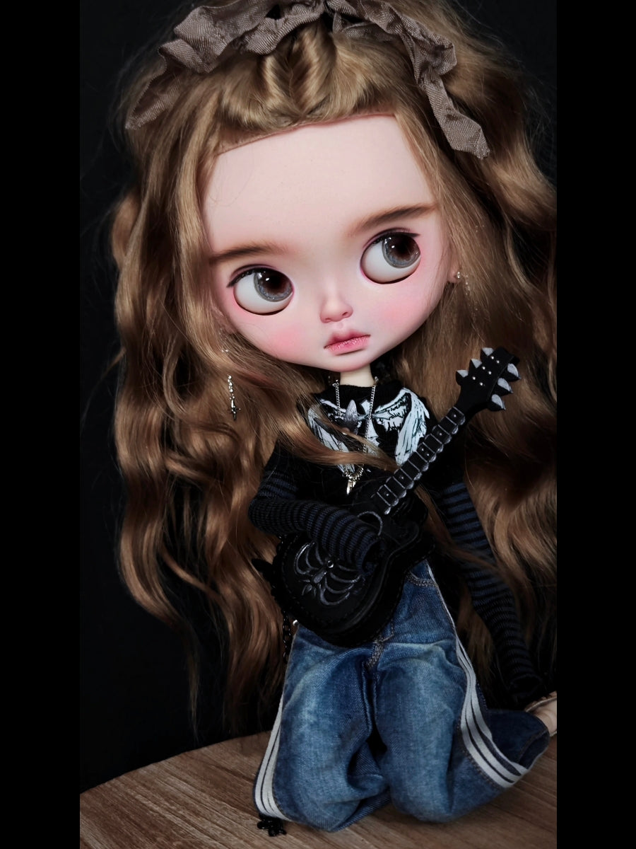 Skye Custom Blythe OOAK - Rebellious Dreamy Doll - ToastDoll