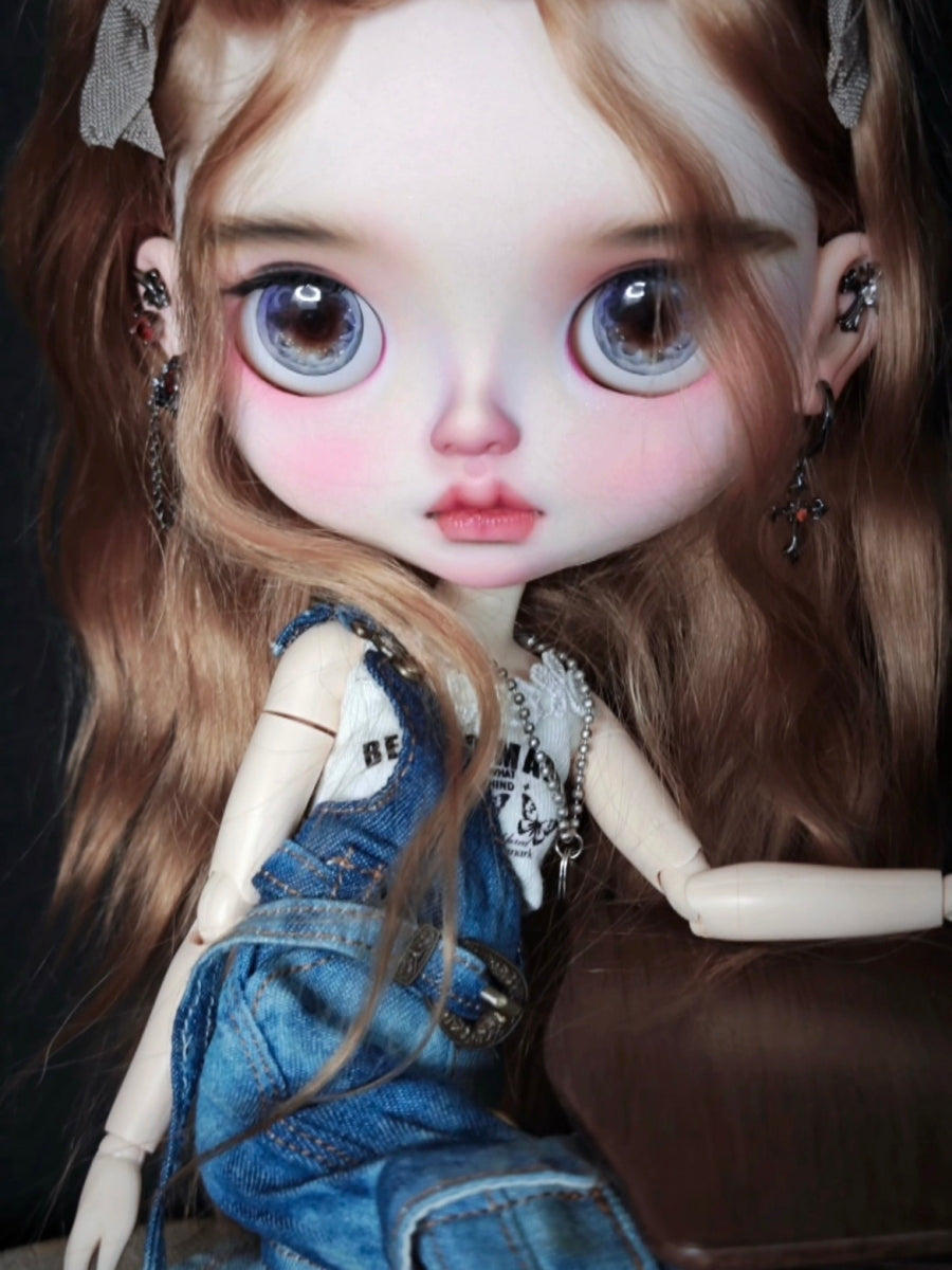 Bella Custom Blythe OOAK - Sporty Cool Doll - ToastDoll