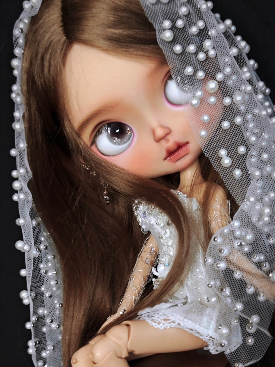 Bianca Custom Blythe OOAK - Pure Tan Doll - ToastDoll