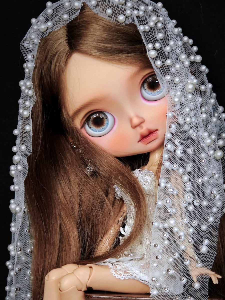 Bianca Custom Blythe OOAK - Pure Tan Doll - ToastDoll