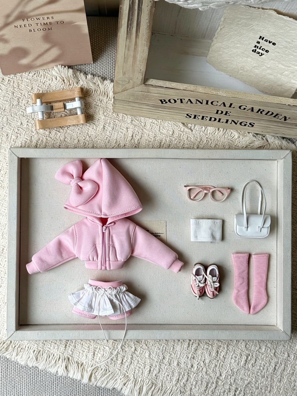 Chic Sporty Blythe BJD Outfit - Handmade Doll Clothes - ToastDoll