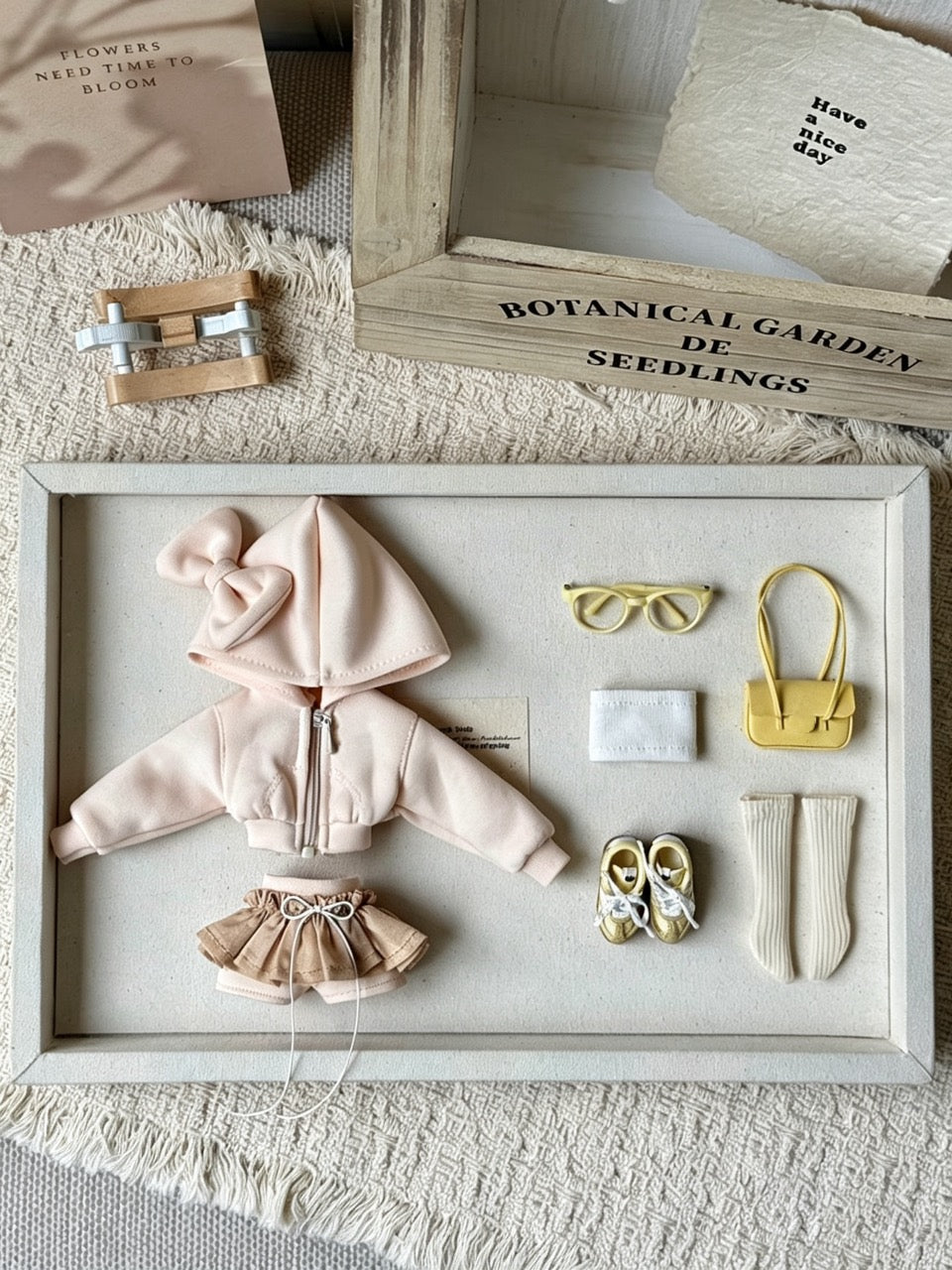 Chic Sporty Blythe BJD Outfit - Handmade Doll Clothes - ToastDoll