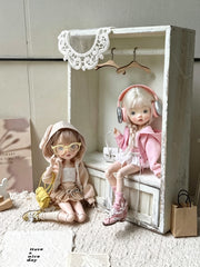Chic Sporty Blythe BJD Outfit On Doll Display | ToastDoll