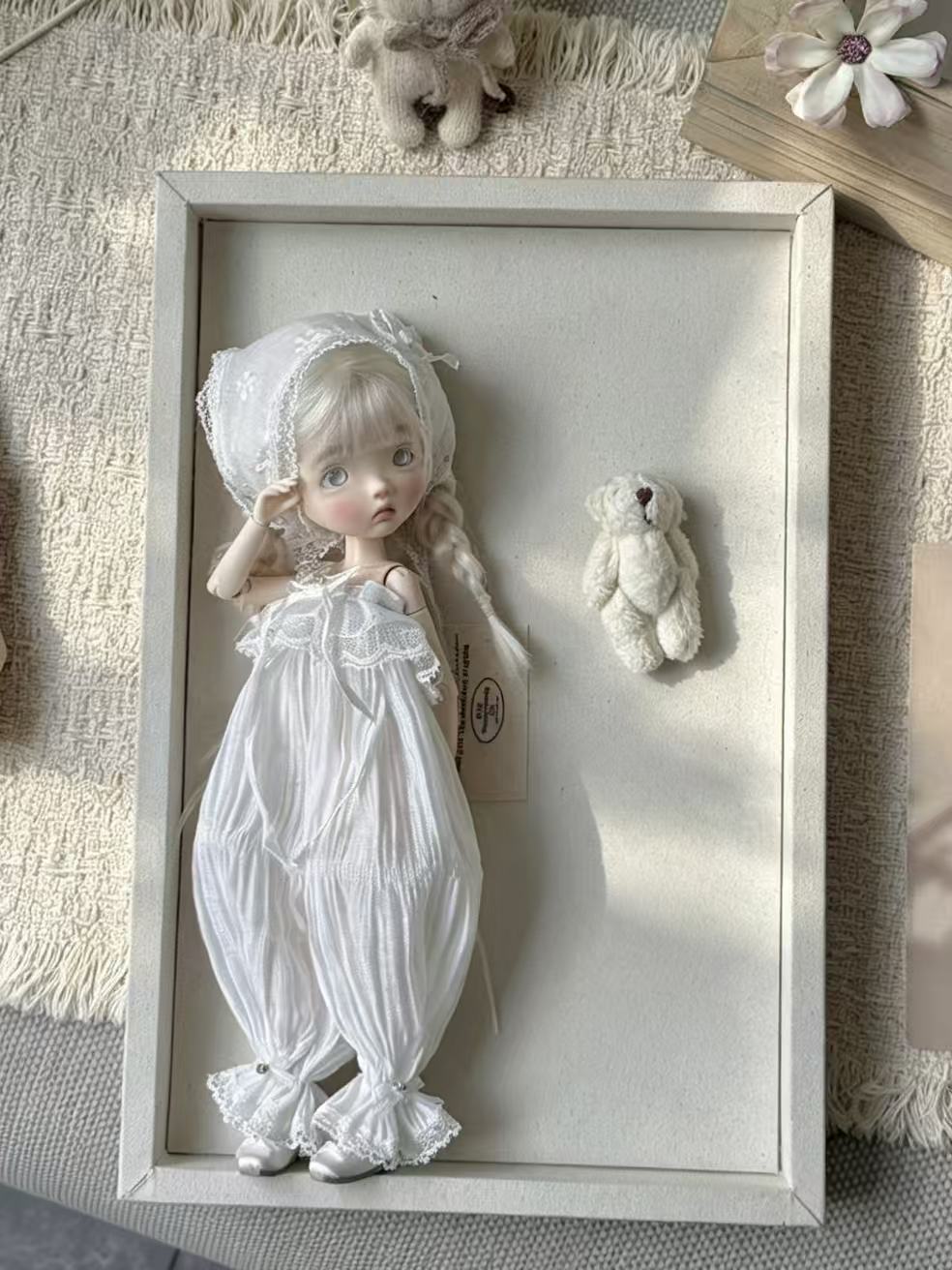 White Satin Lace Blythe BJD Outfit - Handmade Doll Clothes - ToastDoll
