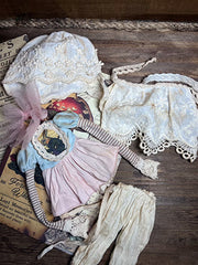 Distressed Tea-stained Blythe BJD Outfit Flat Lay | ToastDoll