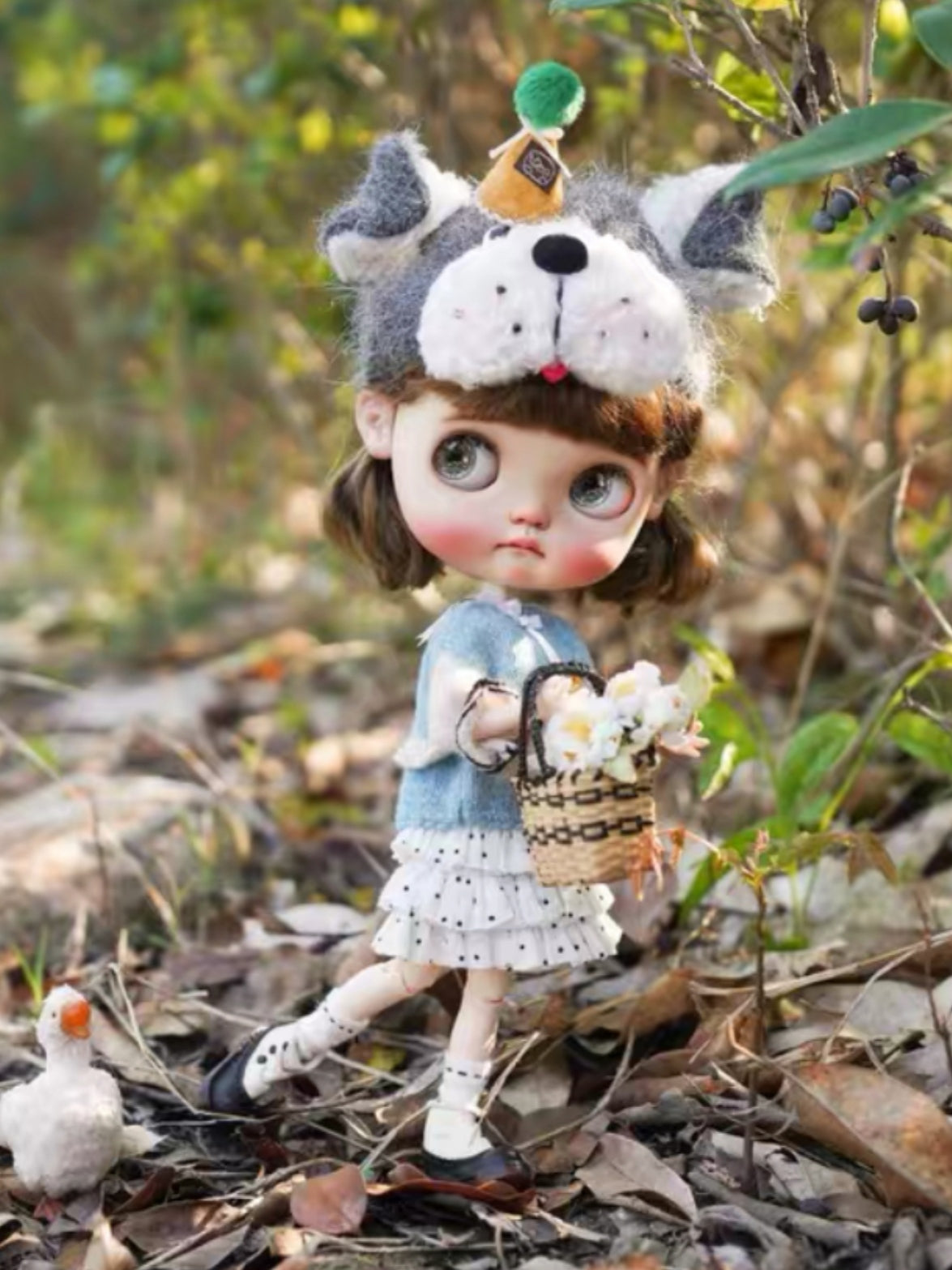 Puppy Sweater Tiered Dress Blythe Light-Blue Outfit On Doll Display | ToastDoll